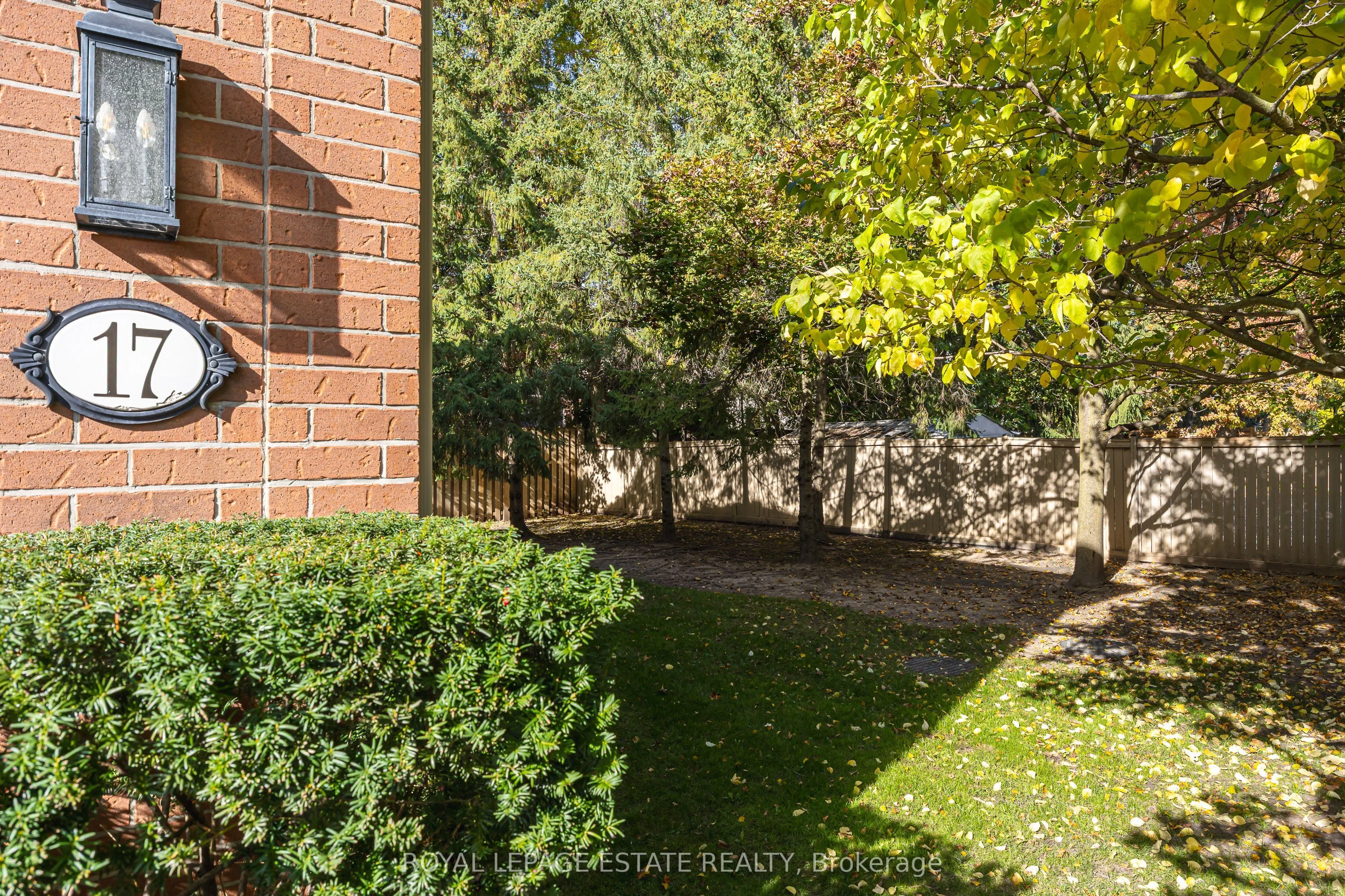 8038 Yonge Street #17