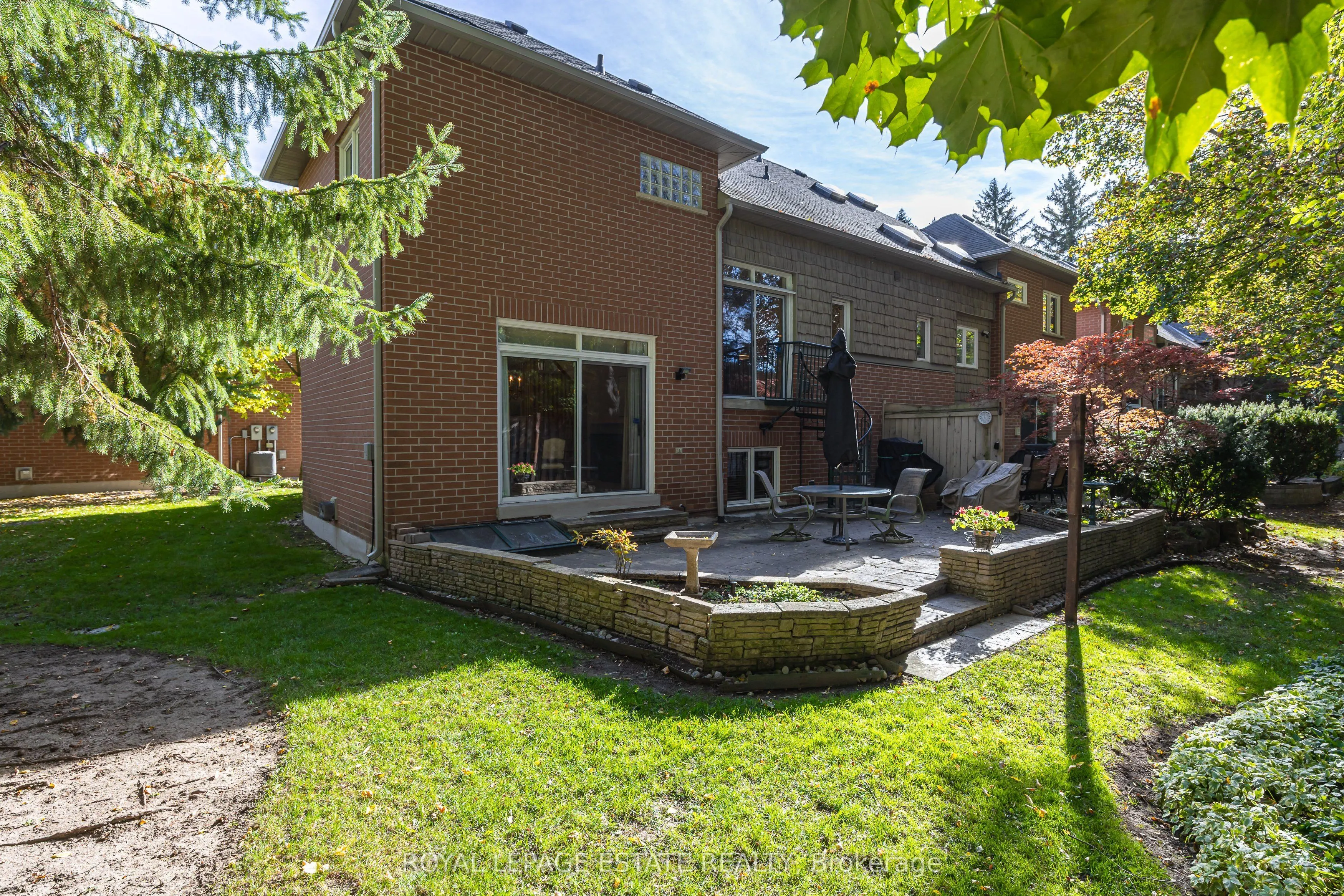 8038 Yonge Street #17