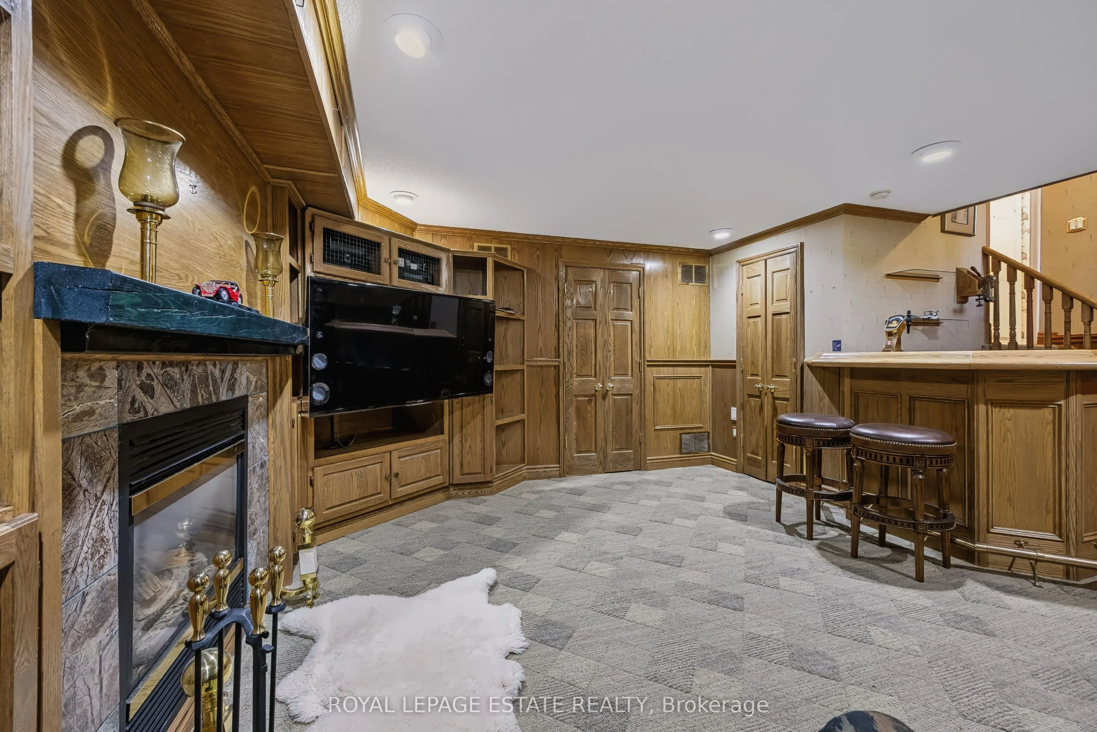 8038 Yonge Street #17