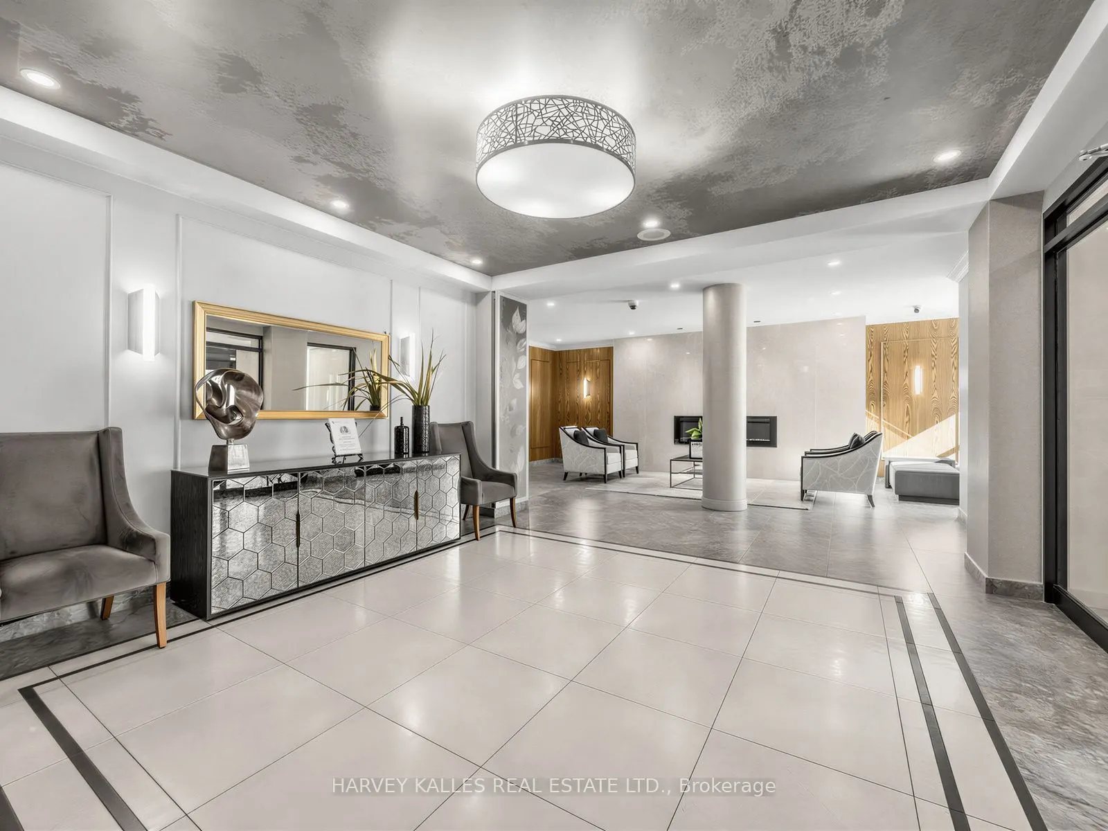 120 Promenade Circle #707