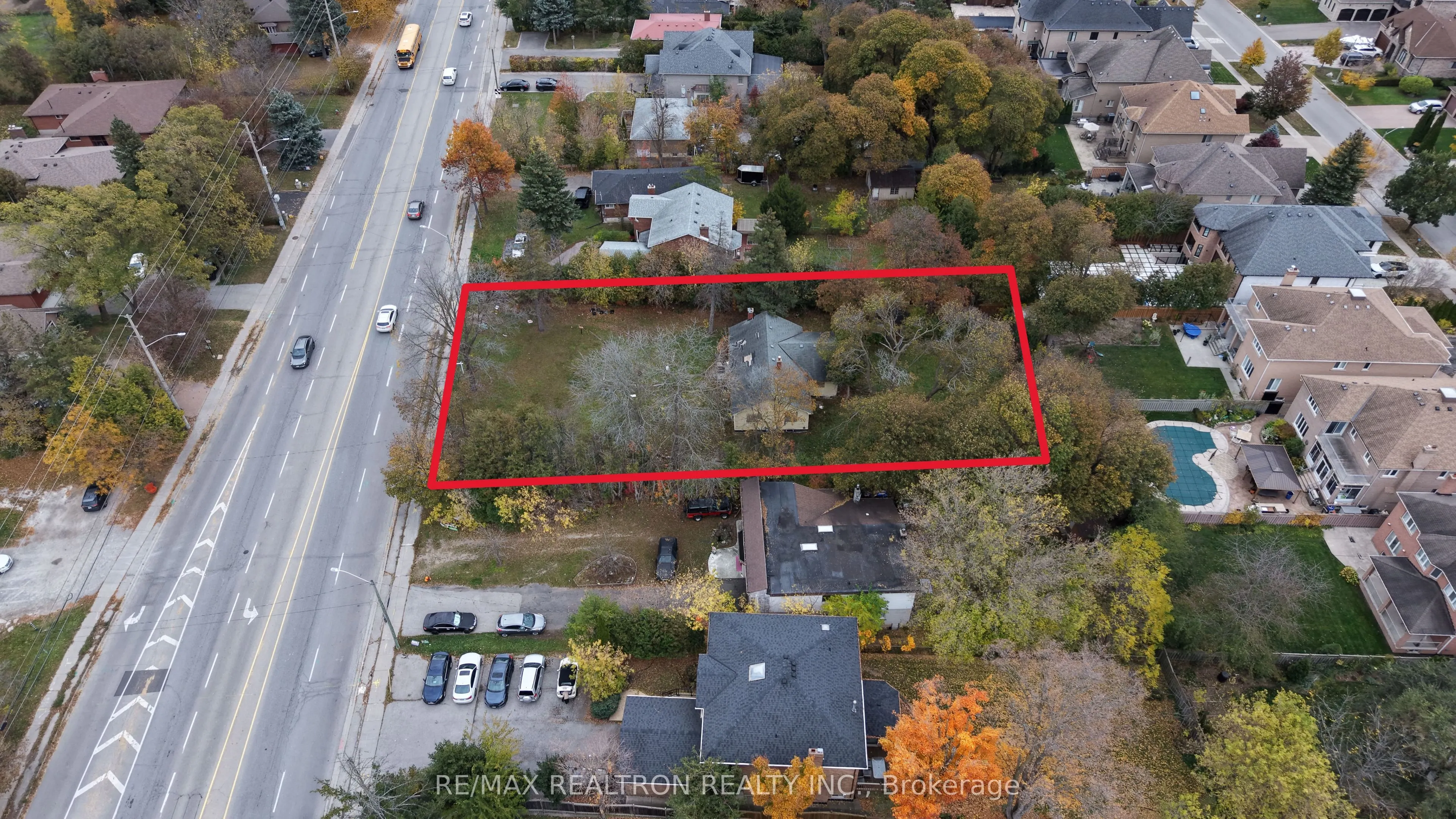 281 Elgin Mills Road W
