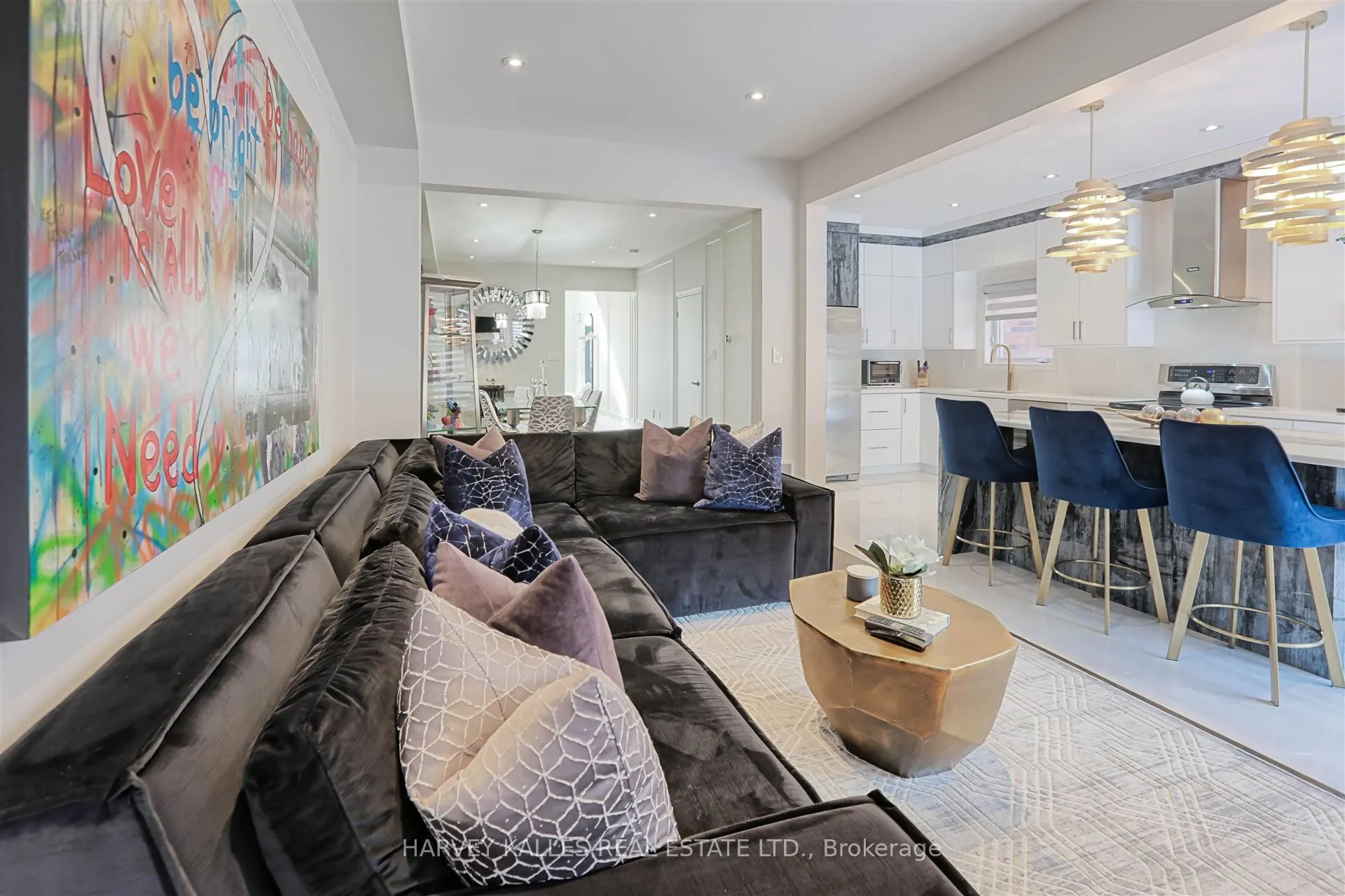 36 Canyon Gate Crescent