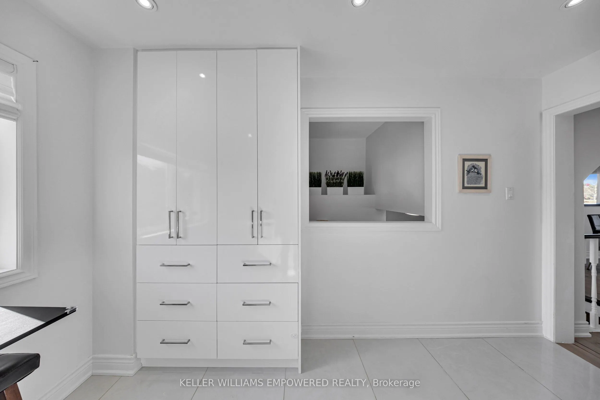 24 Lucena Crescent