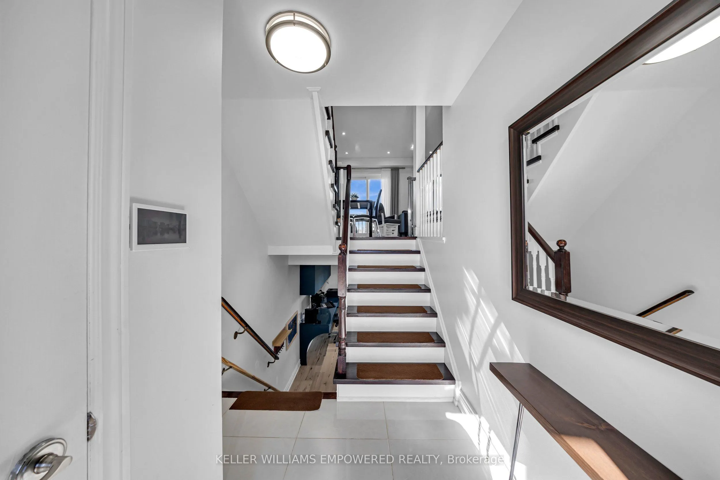 24 Lucena Crescent