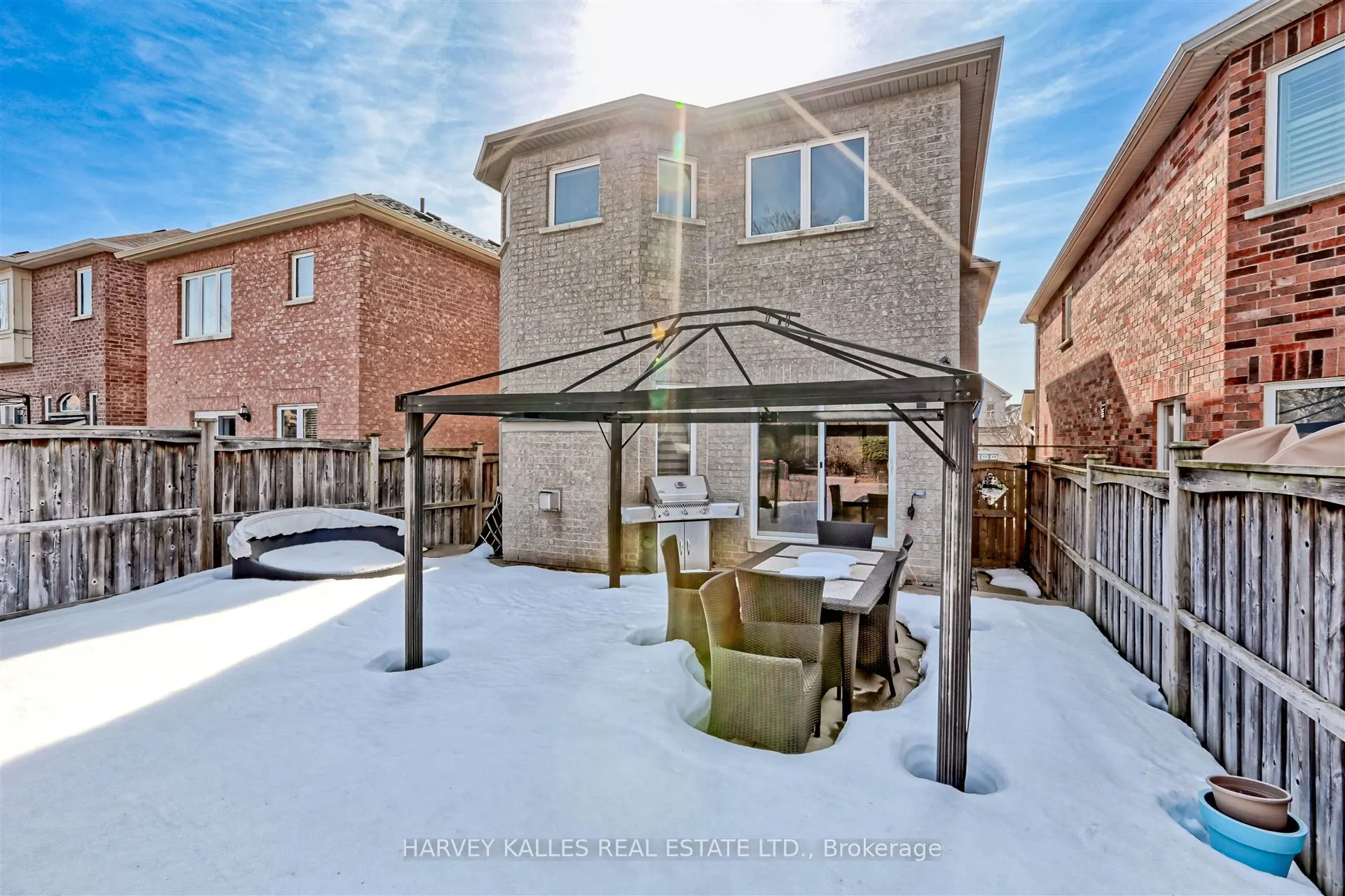 36 Canyon Gate Crescent