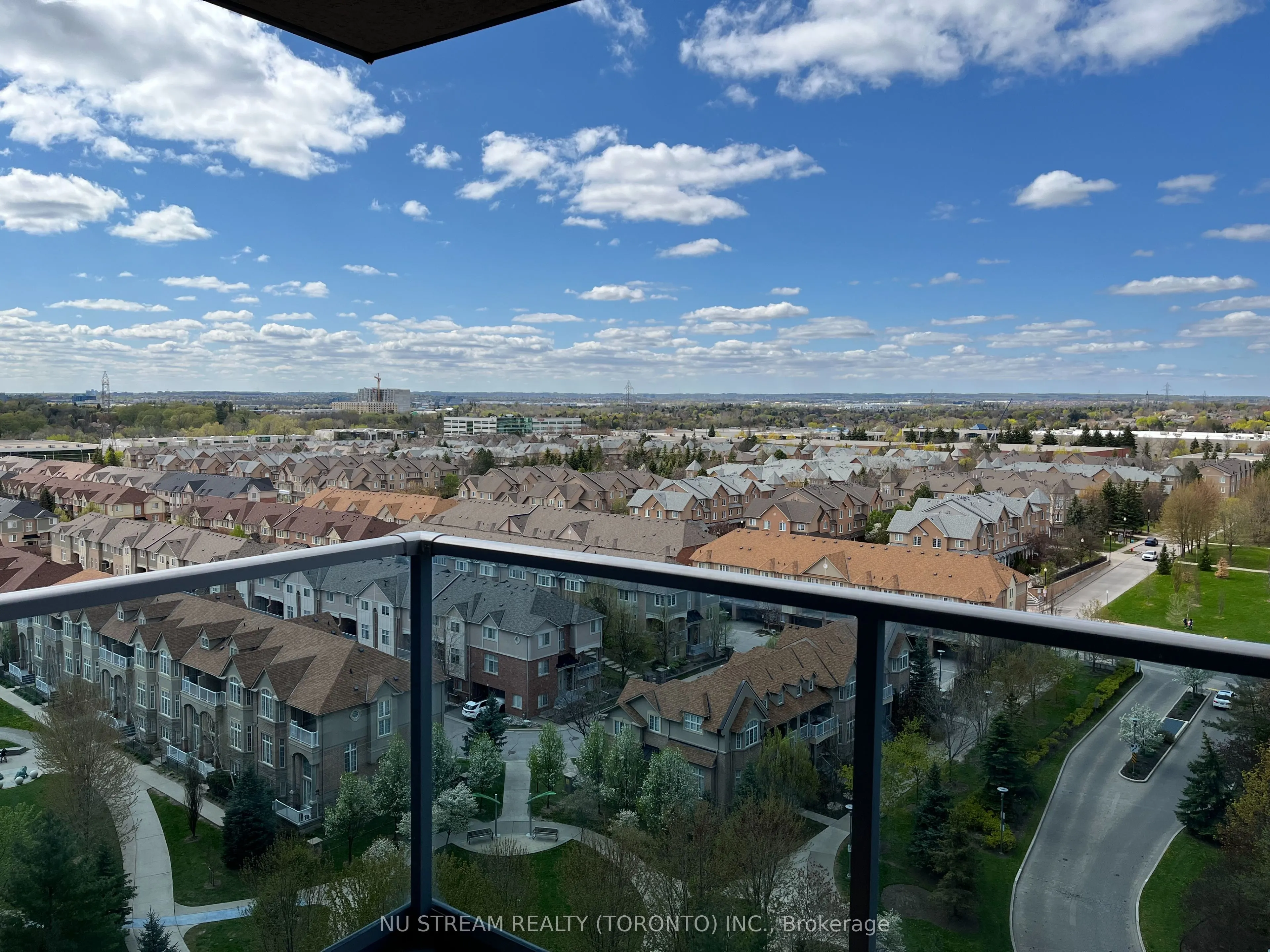 23 Cox Boulevard #1651