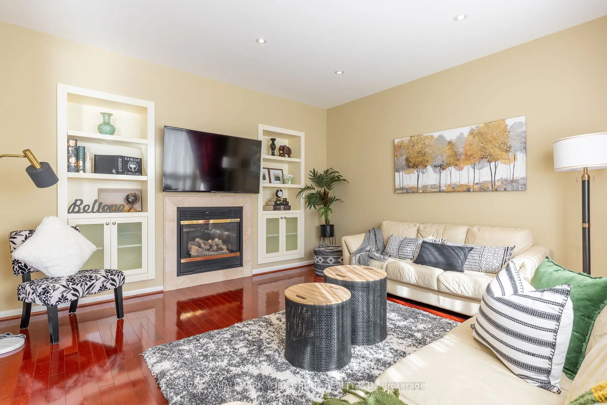 75 Winston Castle Drive