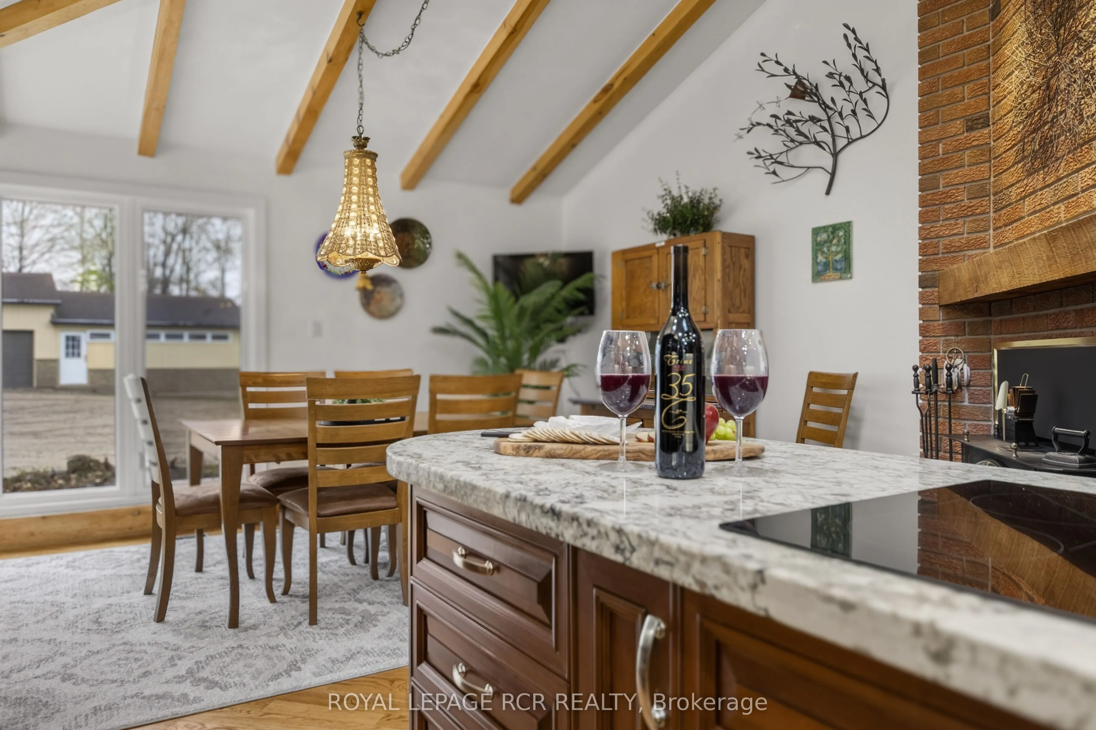 16365 Bathurst Street