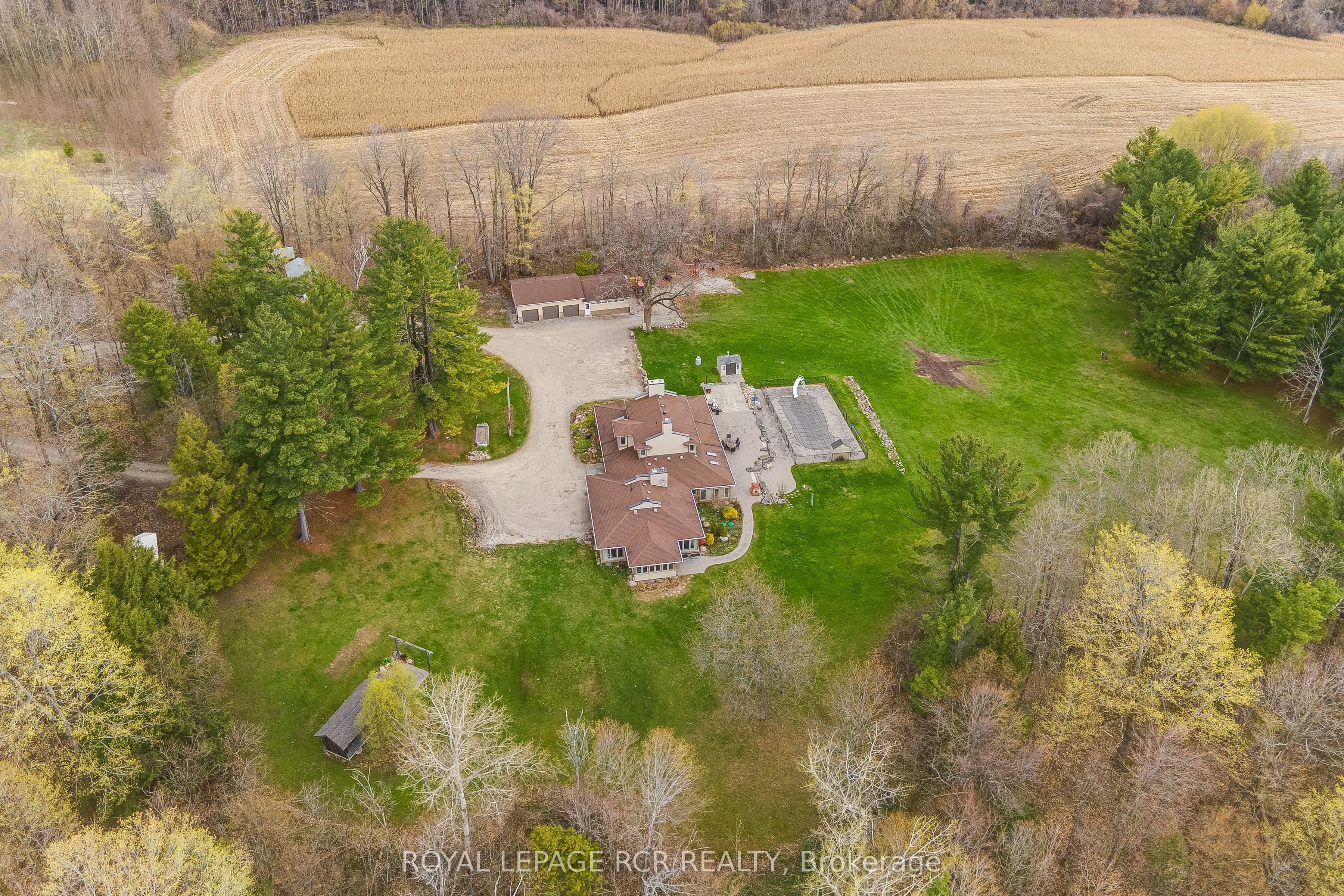 16365 Bathurst Street