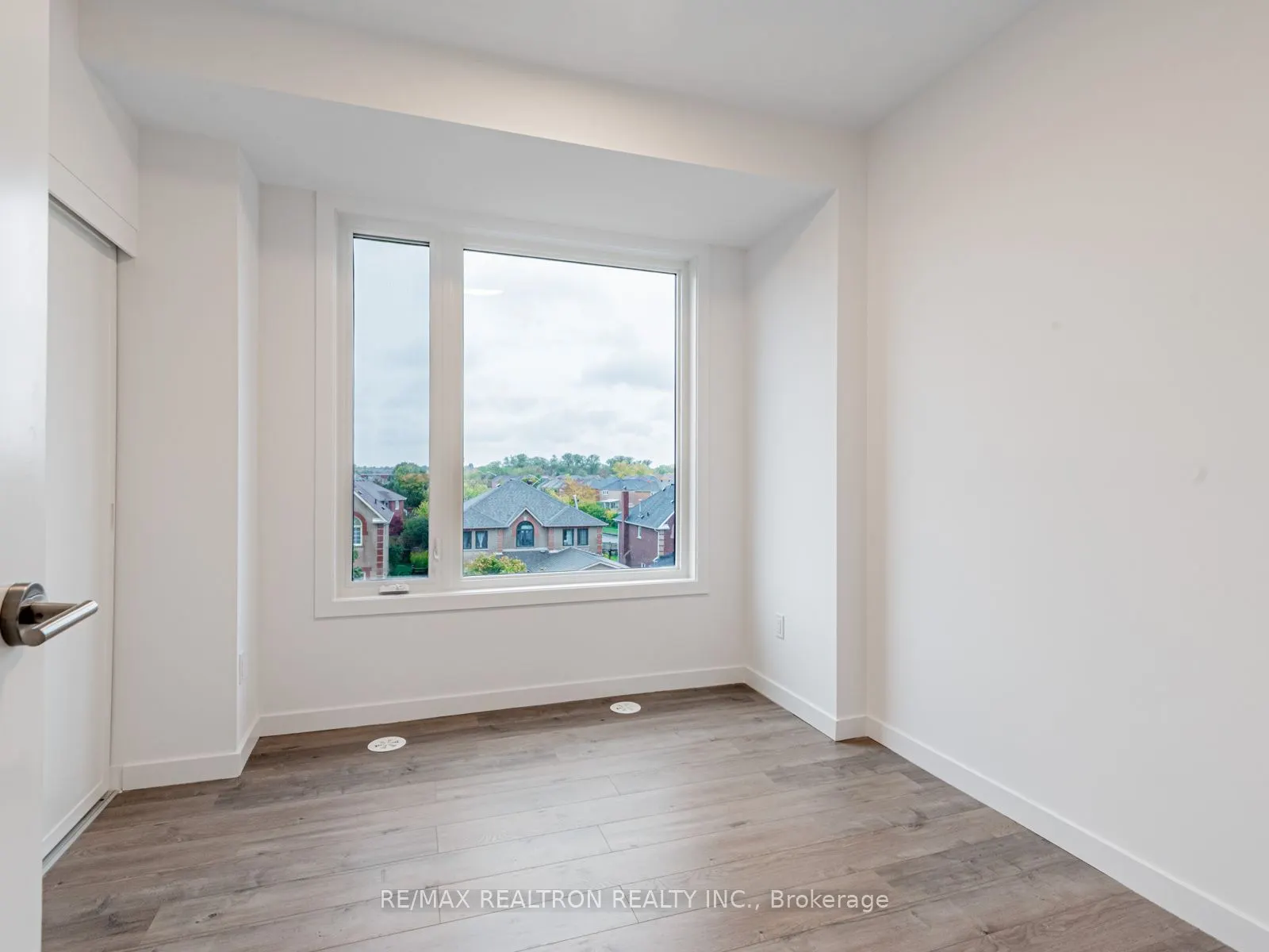 117 Marydale Avenue #31