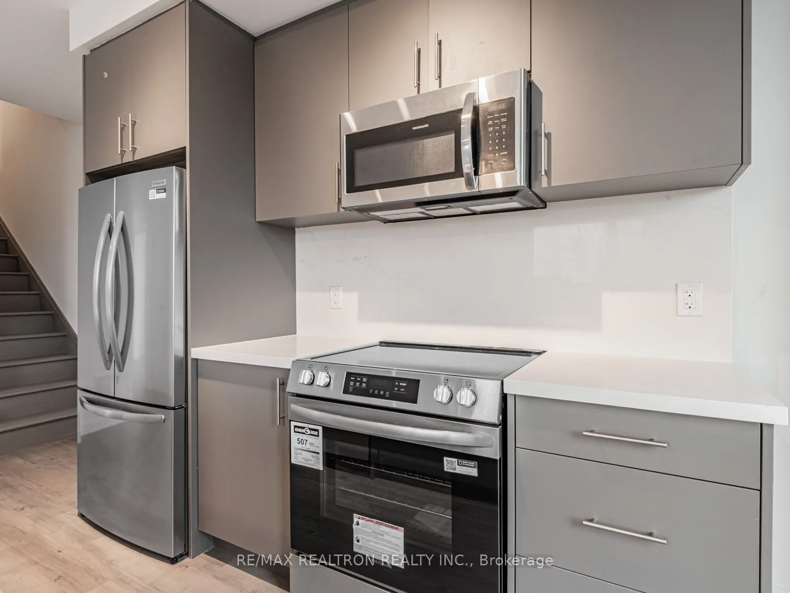 117 Marydale Avenue #31