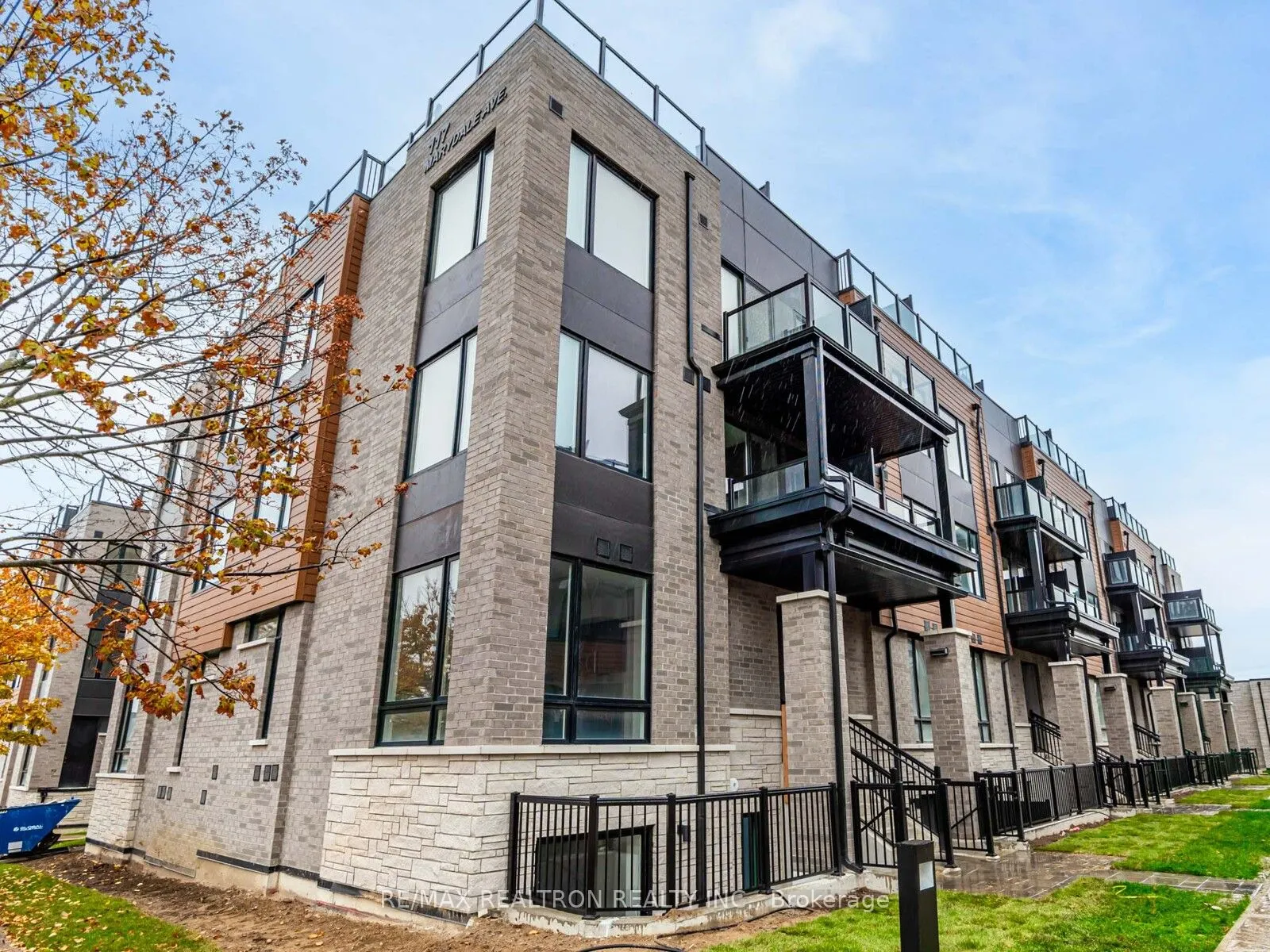 117 Marydale Avenue #31