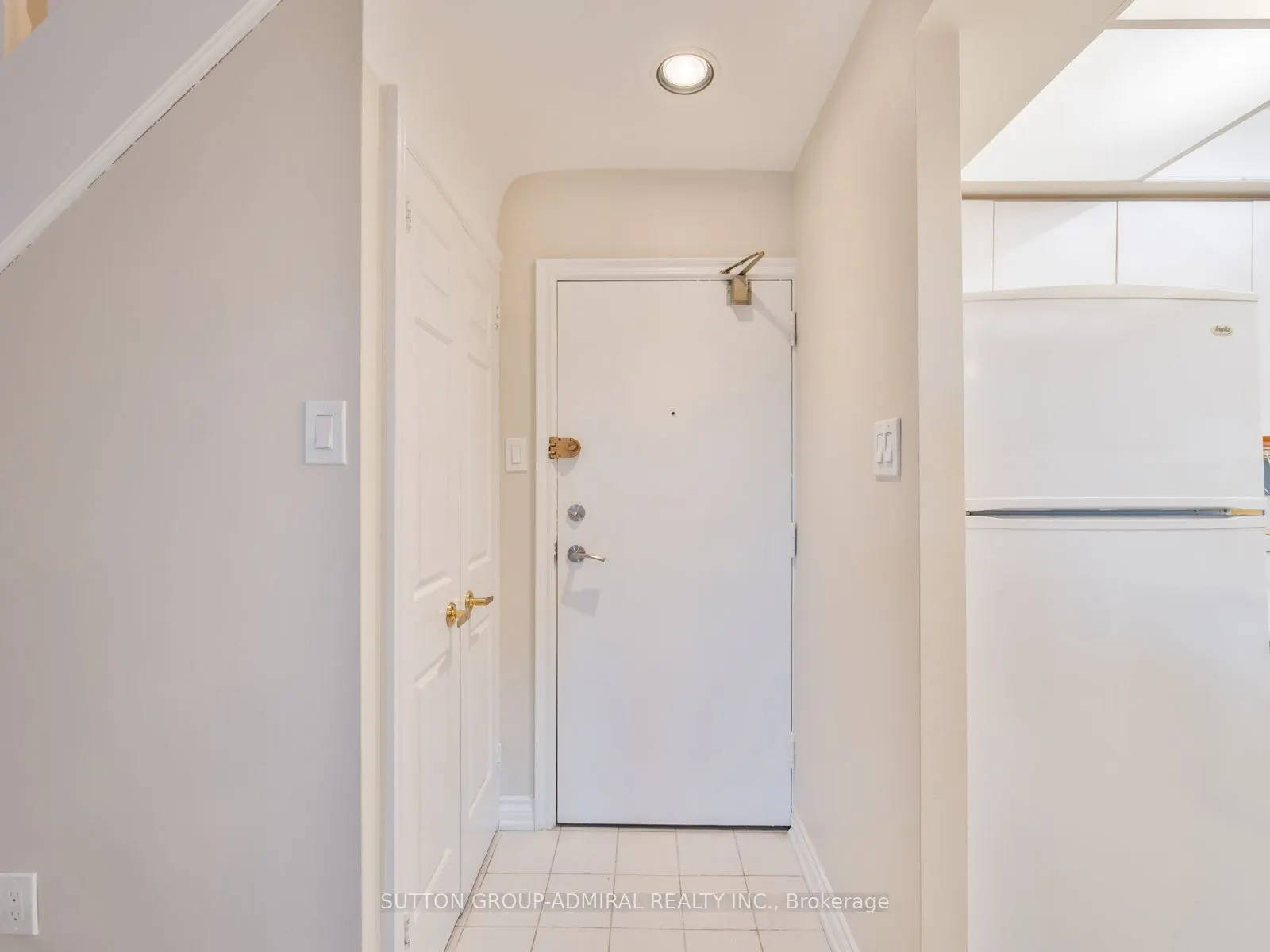 16 Elgin Street #316