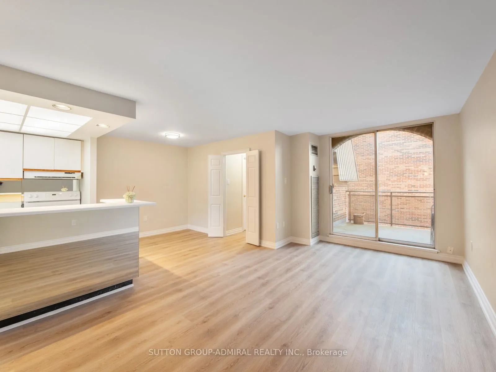 16 Elgin Street #316