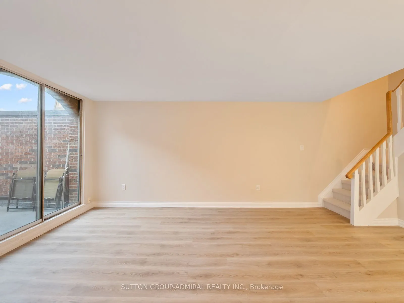 16 Elgin Street #316