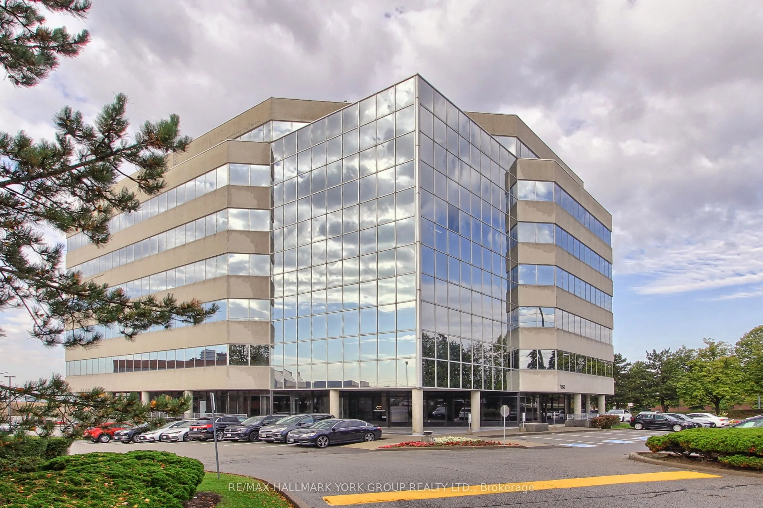 7050 Weston Road #101