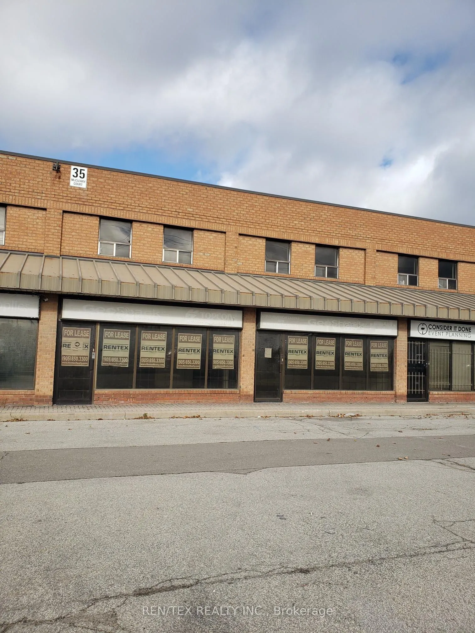 35 Mccleary Court #21-22