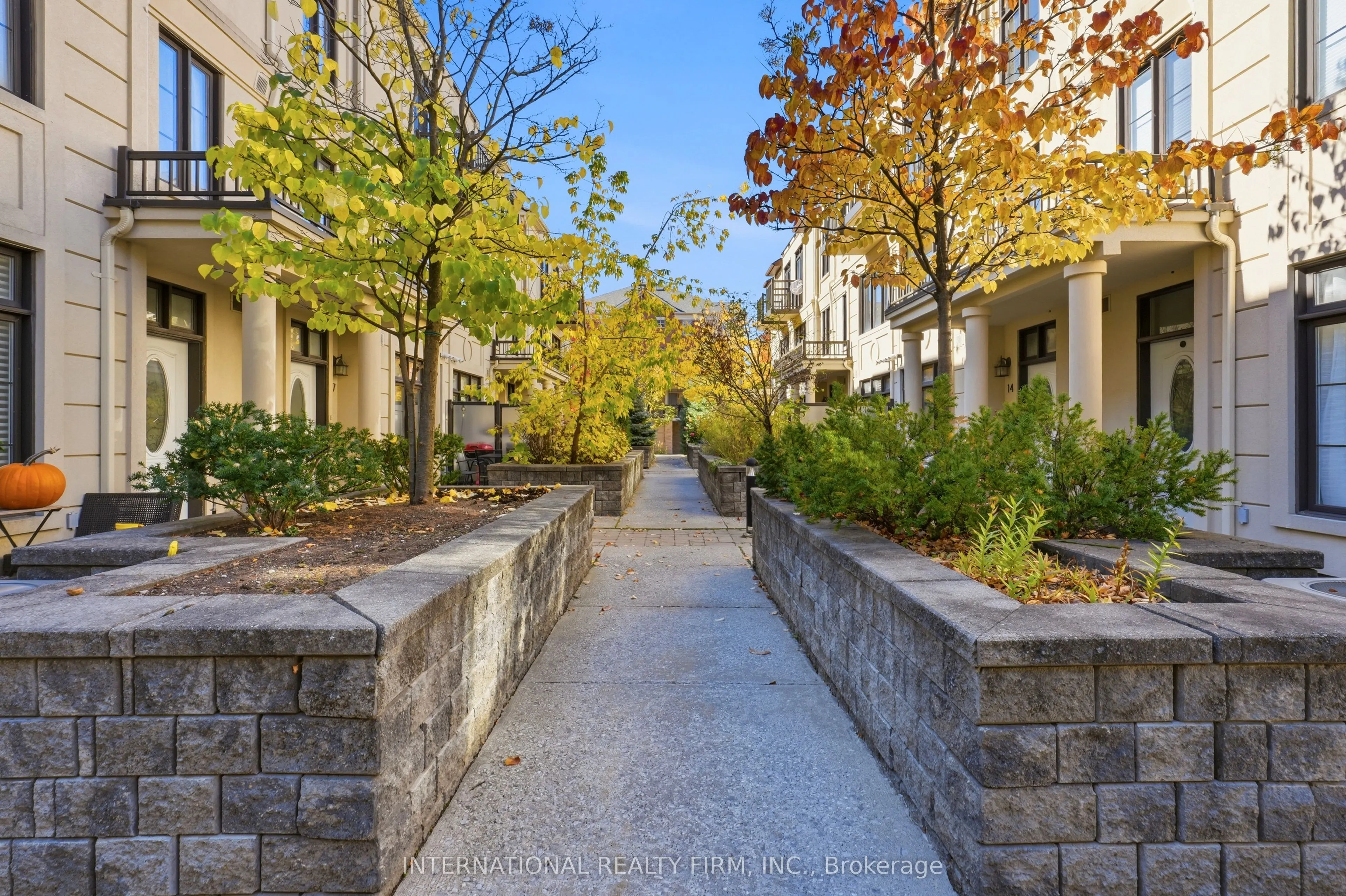 7 Brighton Place #44