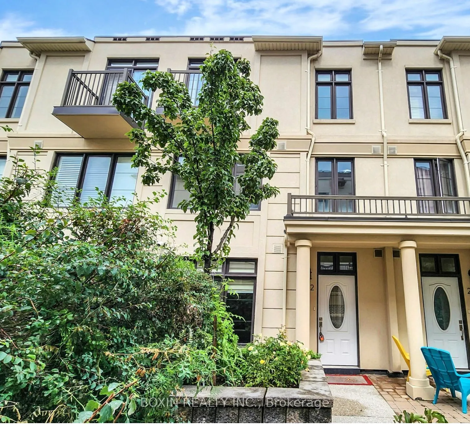 7 Brighton Place #14