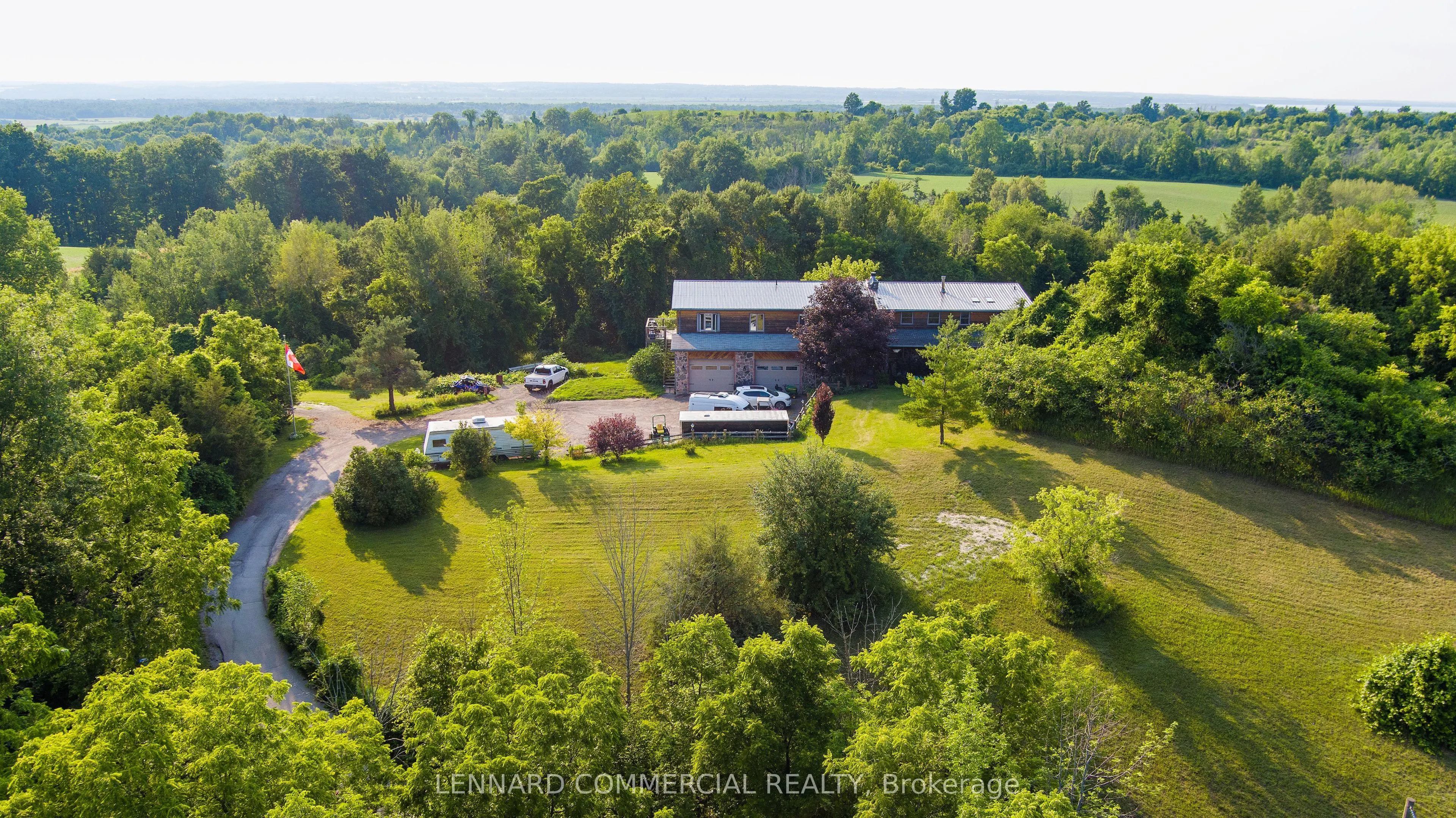 1426 Queensville Side Road