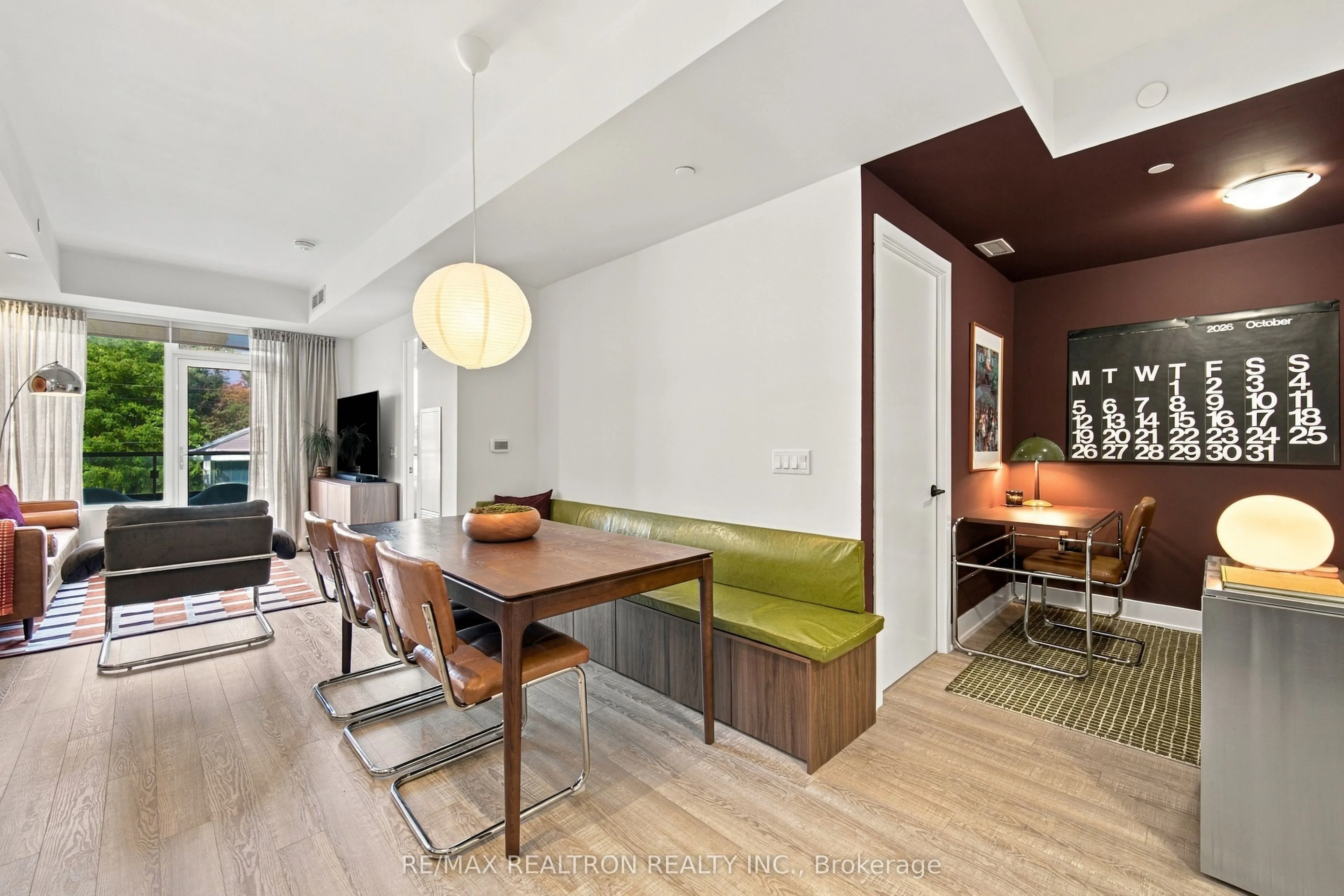 2075 King Road #229