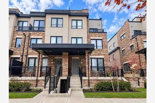 50 Baynes Way #8