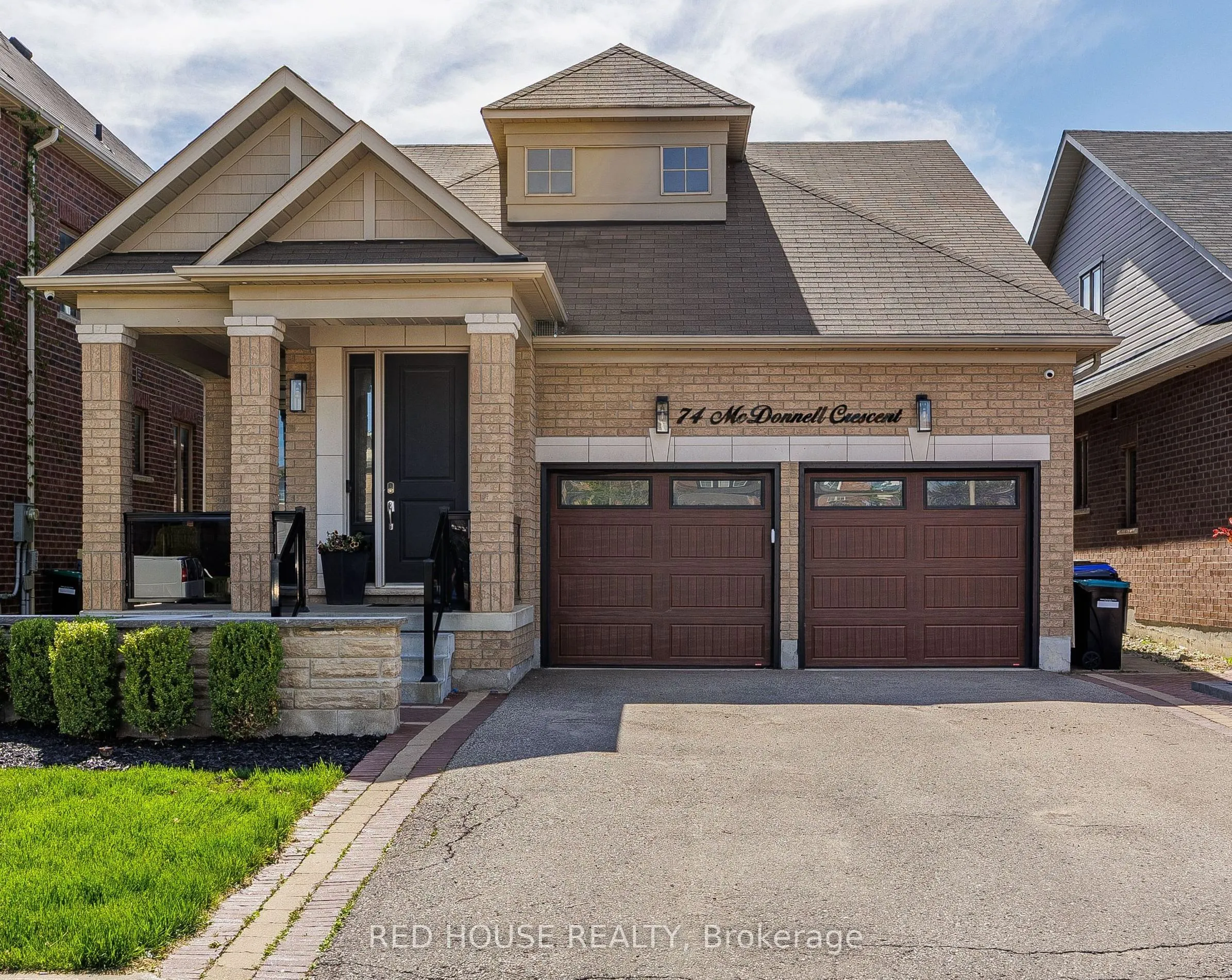 74 Mcdonnell Crescent