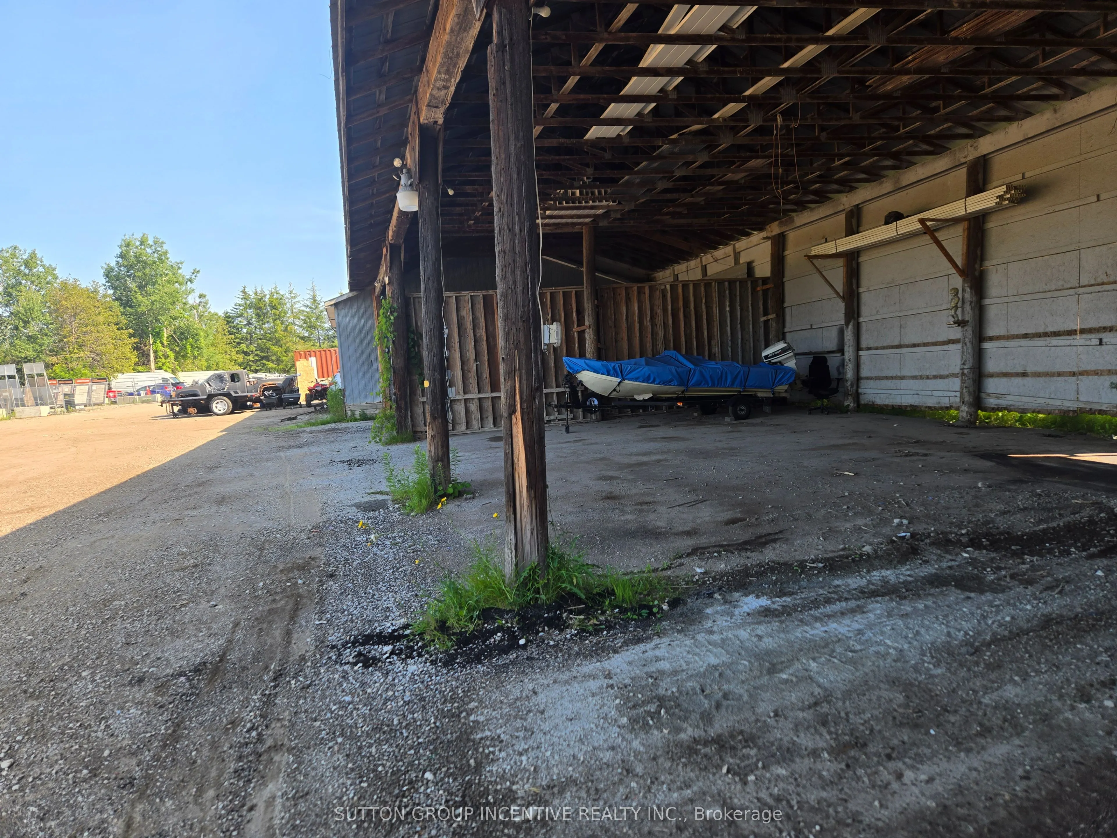 2513 Innisfil Beach Road