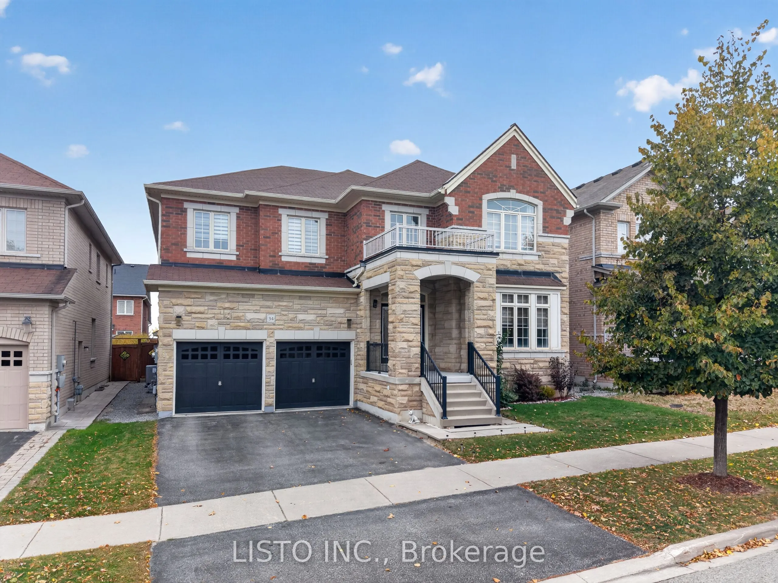 34 Greenforest Grove