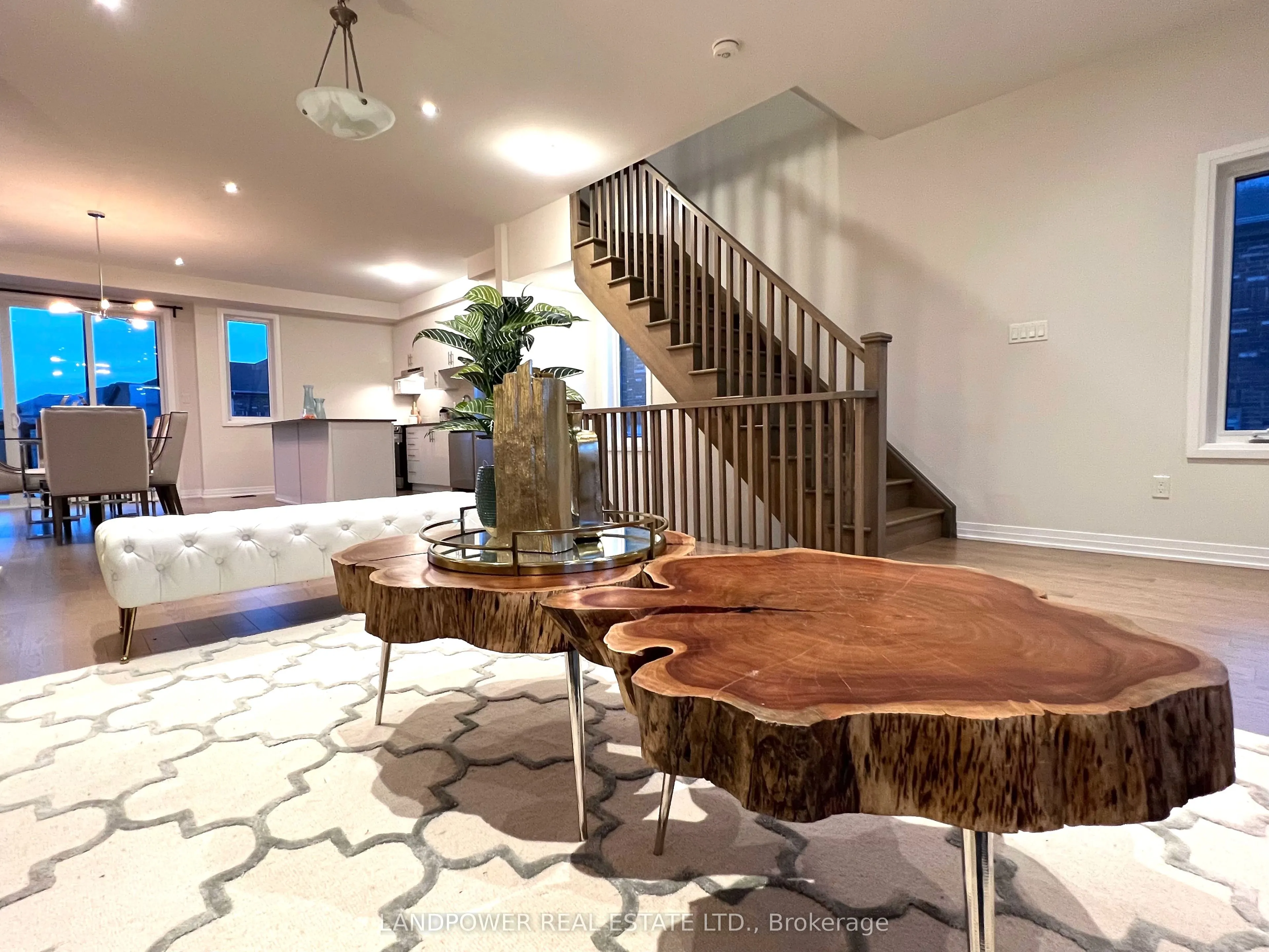 1655 Bur Oak Avenue #14