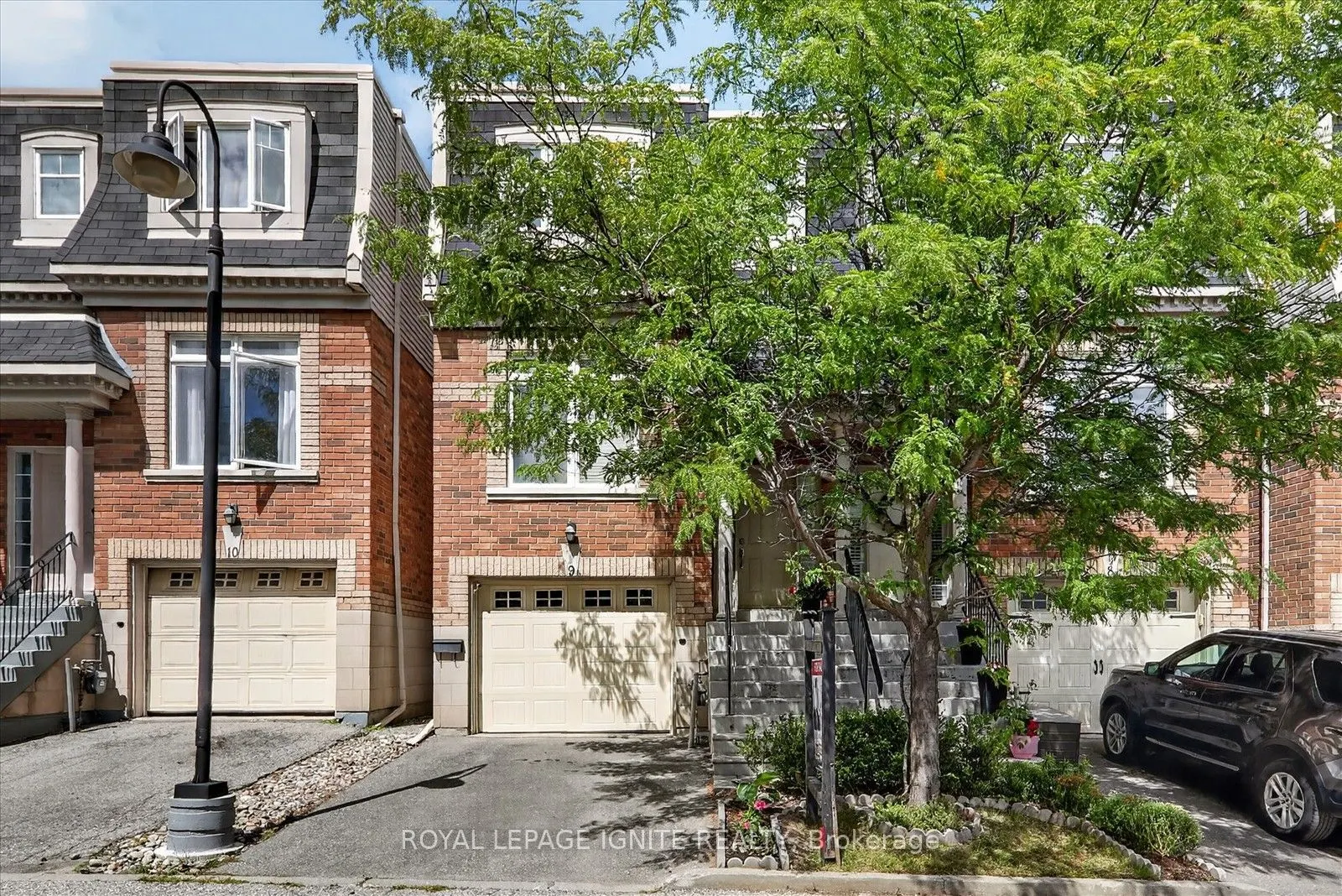 8032 Kipling Avenue #9