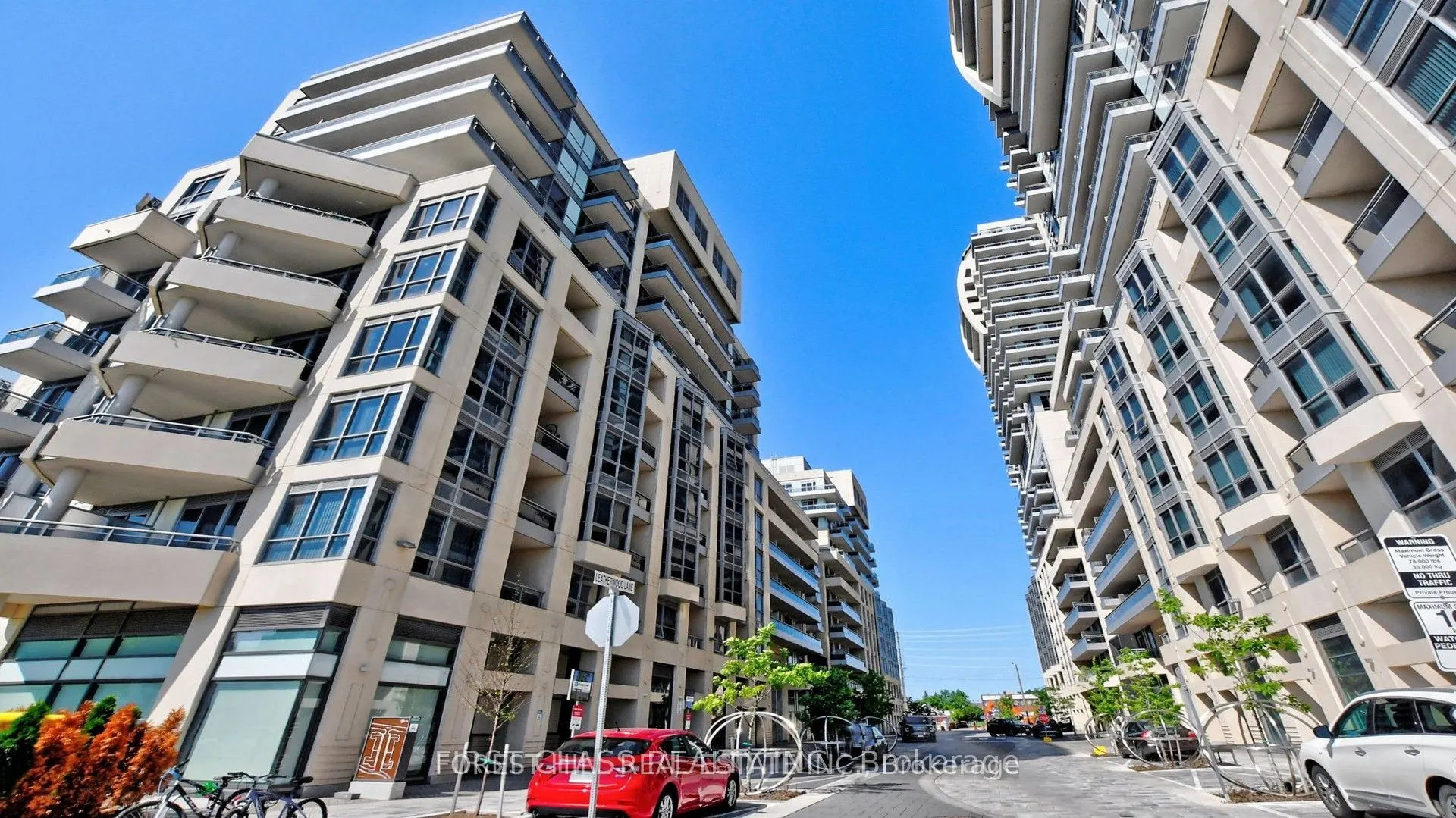 9201 Yonge Street #911