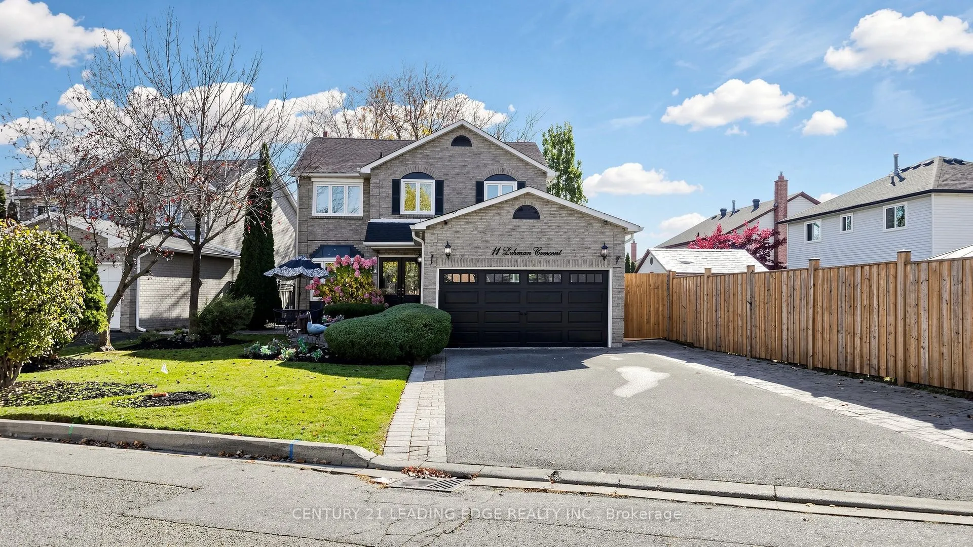 11 Lehman Crescent