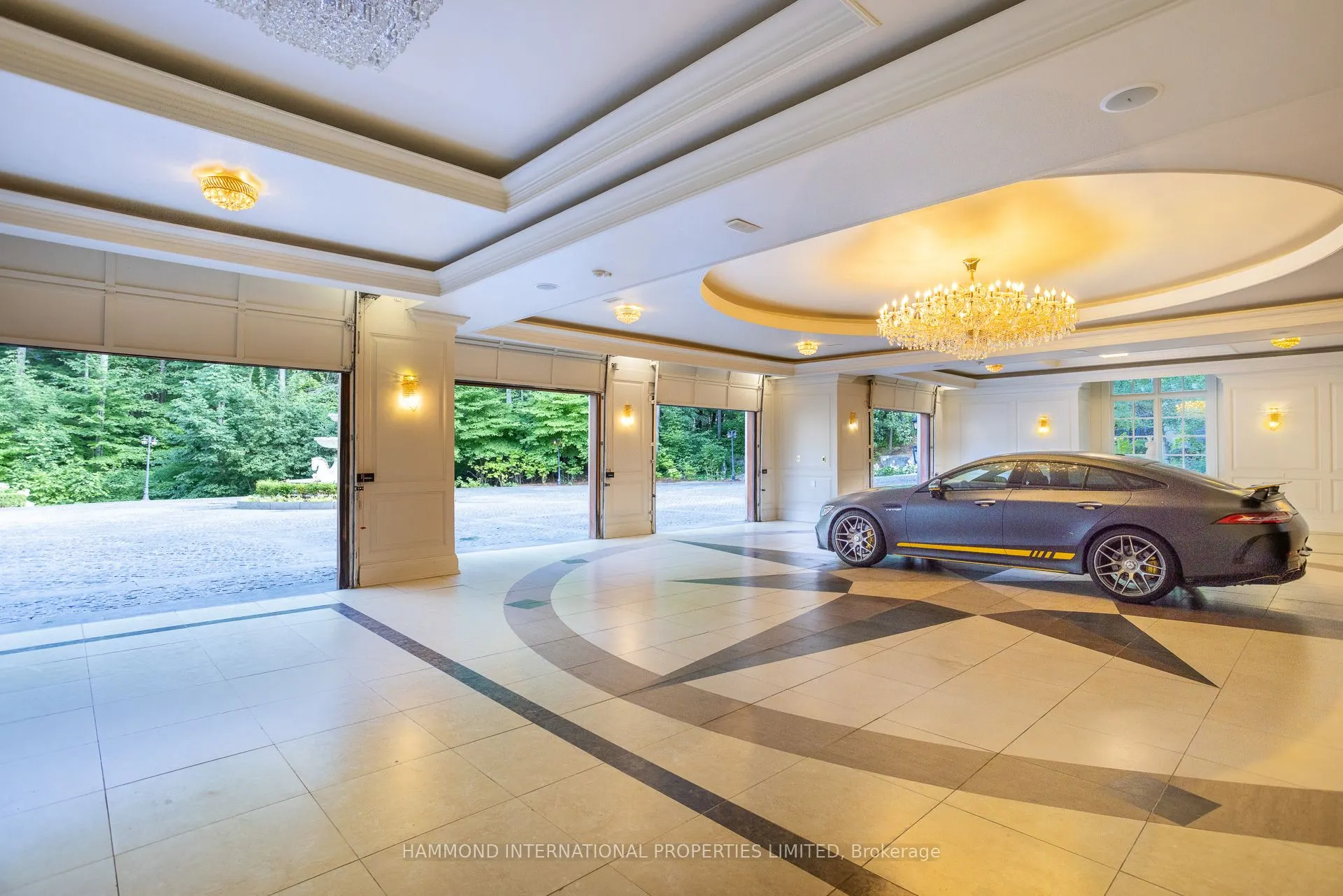 33 Forest Ridge Road