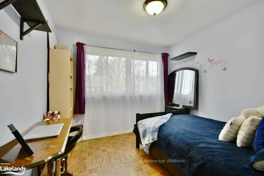 441 BARRIE Road #7