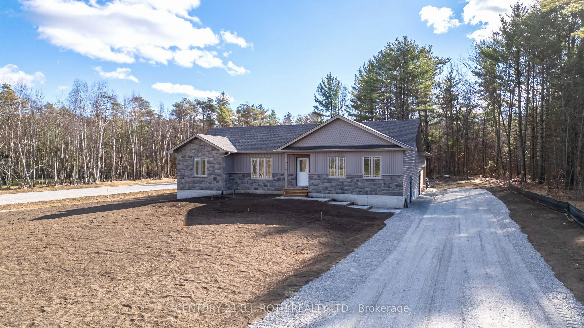 6121 Concession B C Road