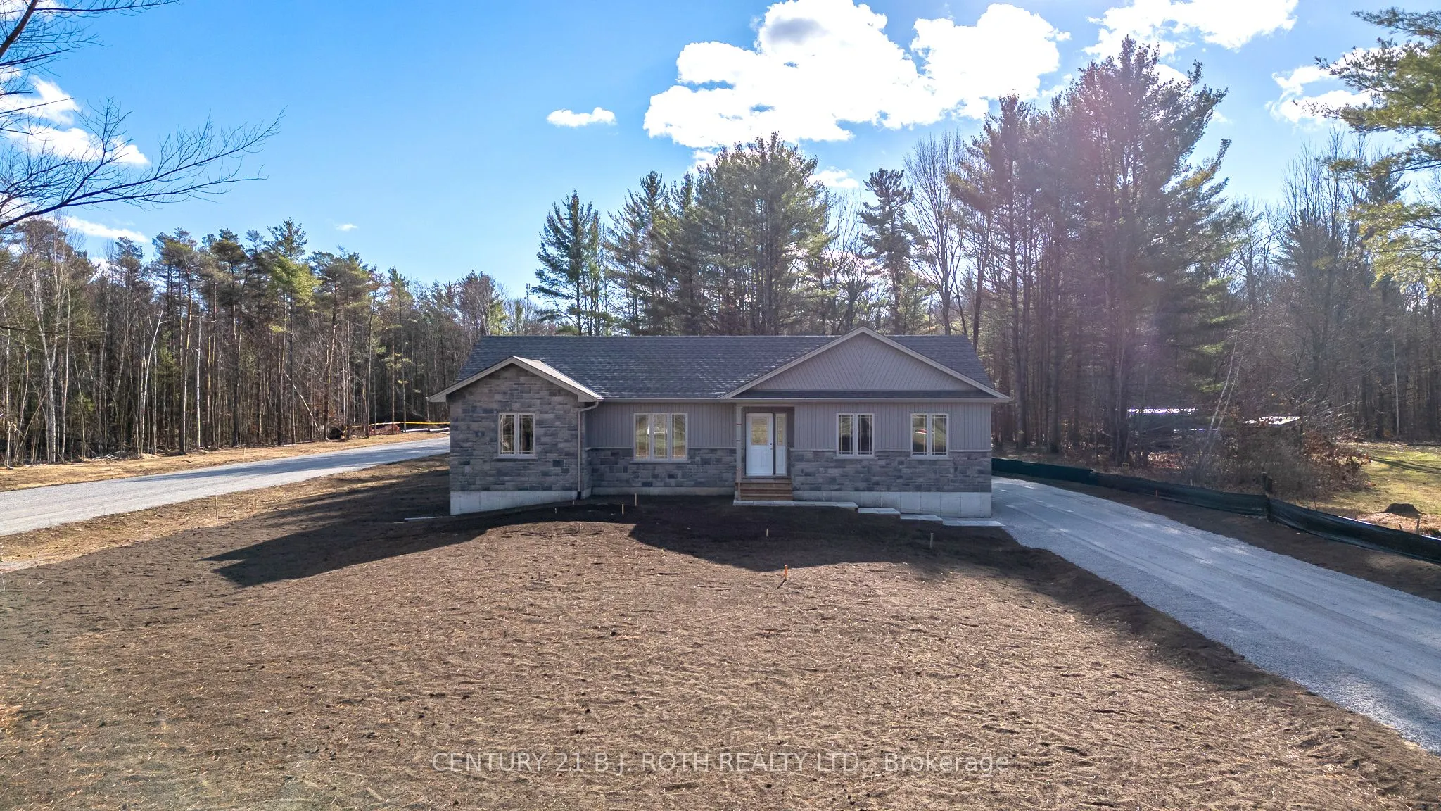 6121 Concession B C Road