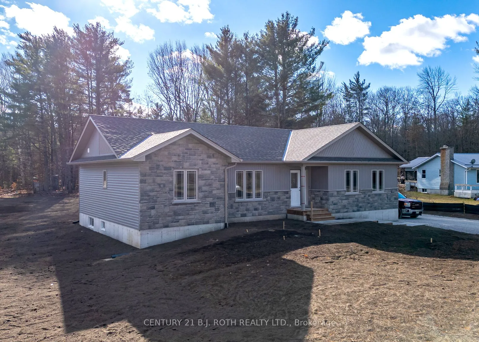 6121 Concession B C Road