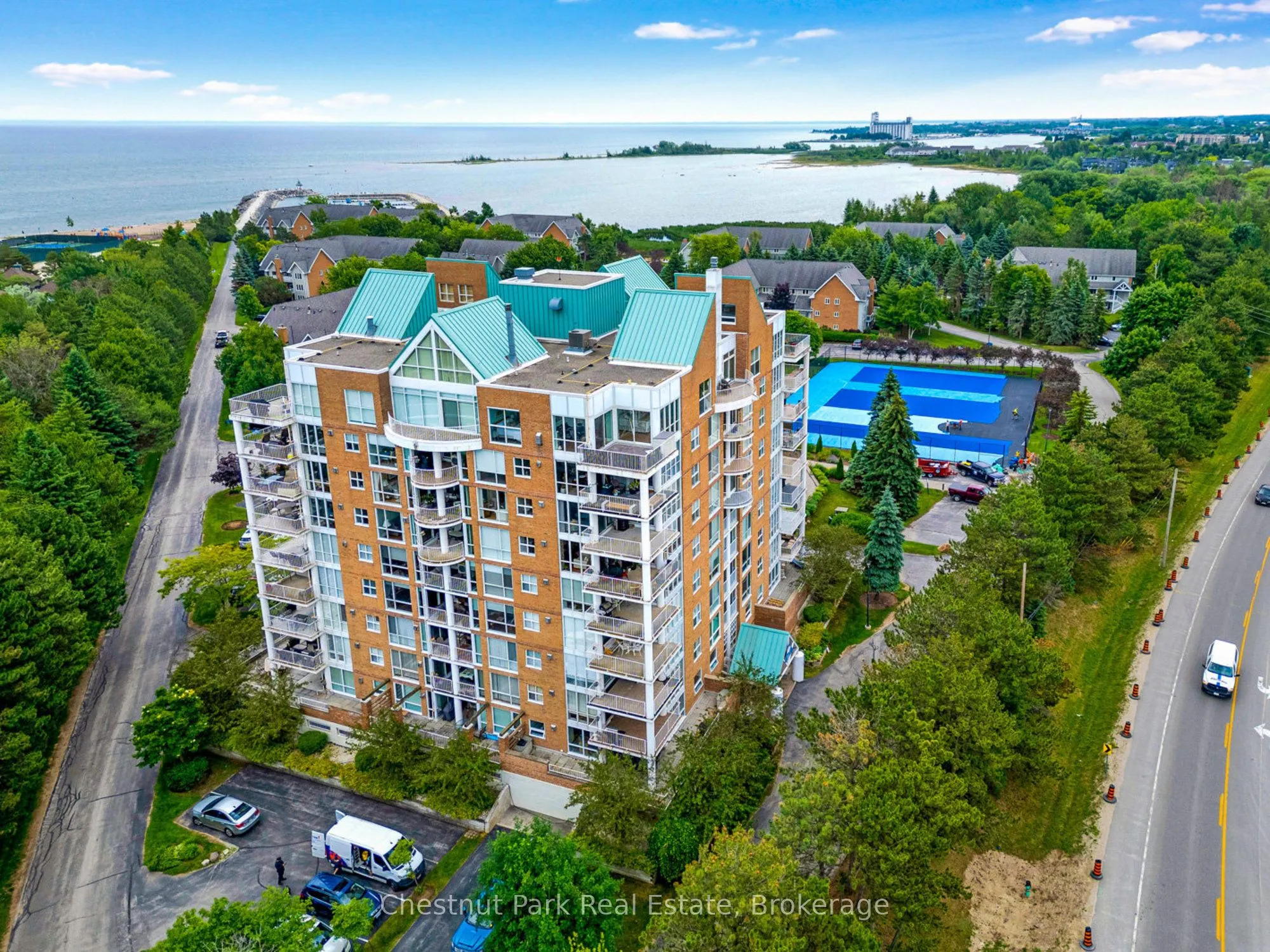 24 Ramblings Way #1001