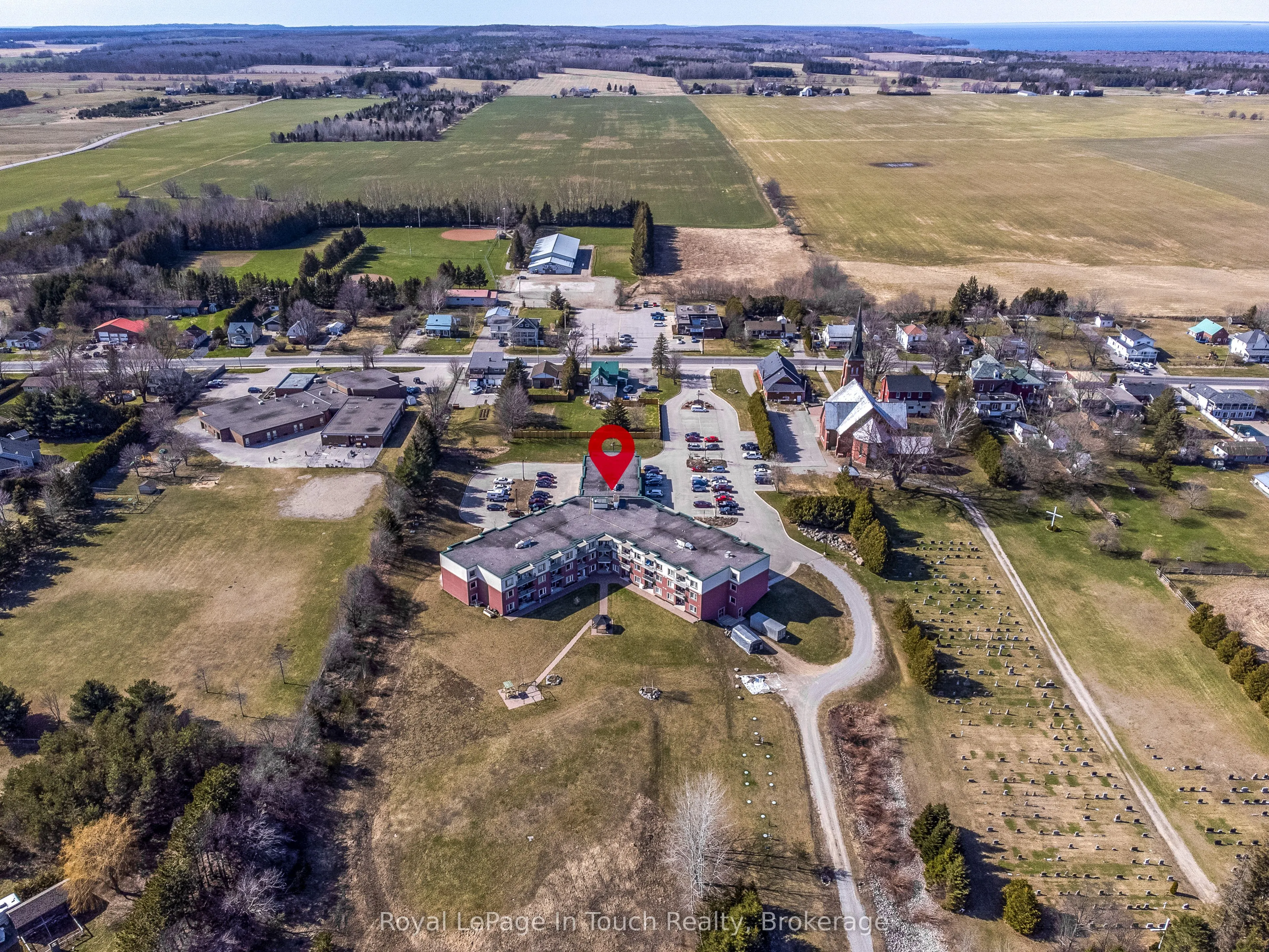 333 LAFONTAINE Road W #310