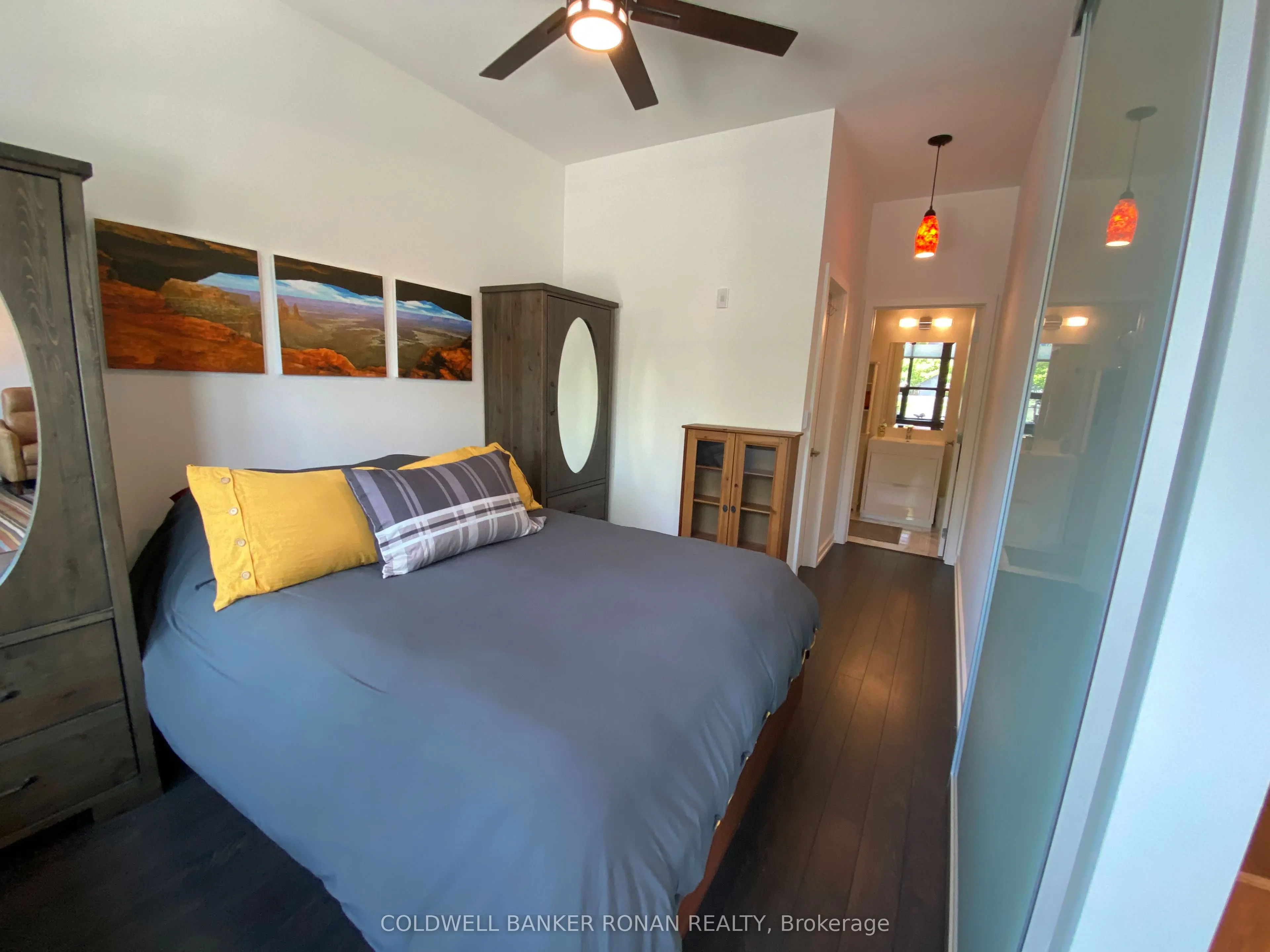 21 Matchedash Street S, #208