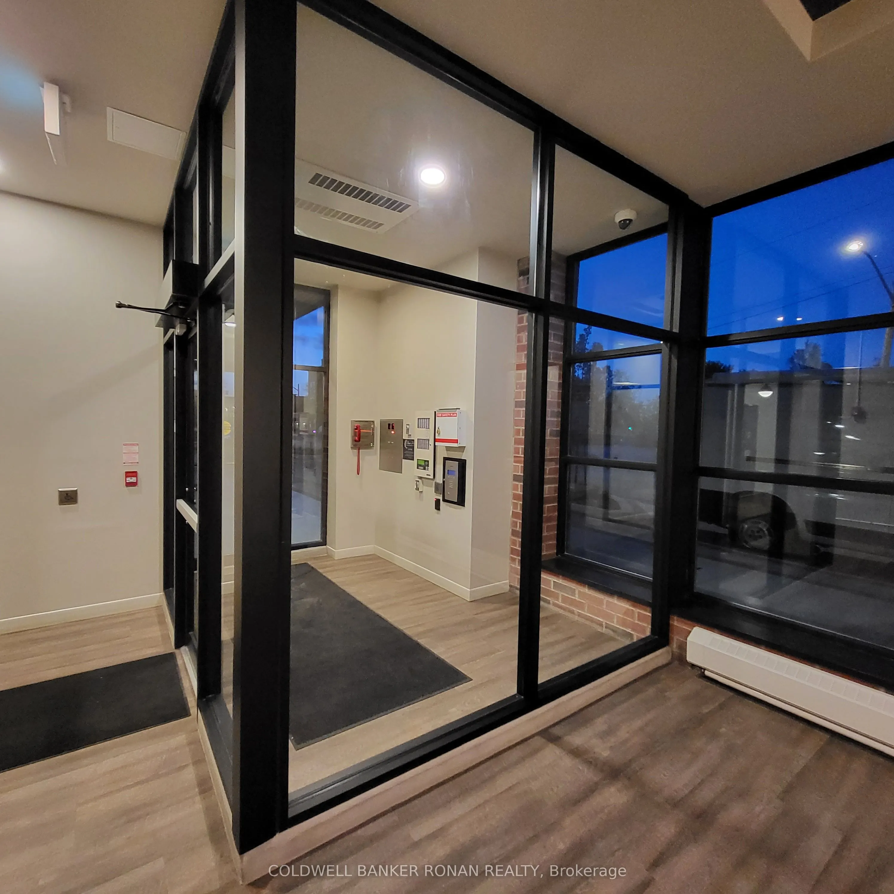 21 Matchedash Street S, #208
