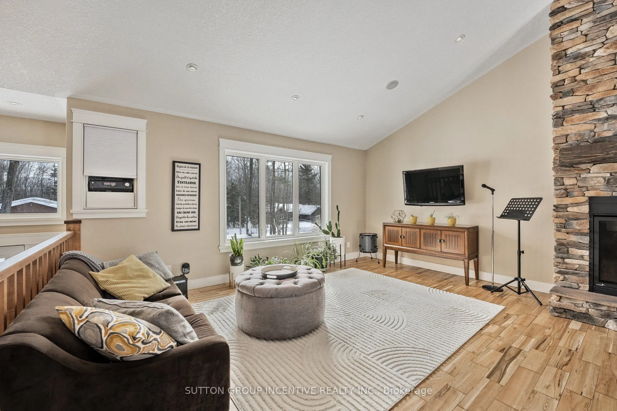 48 Tall Pines Drive