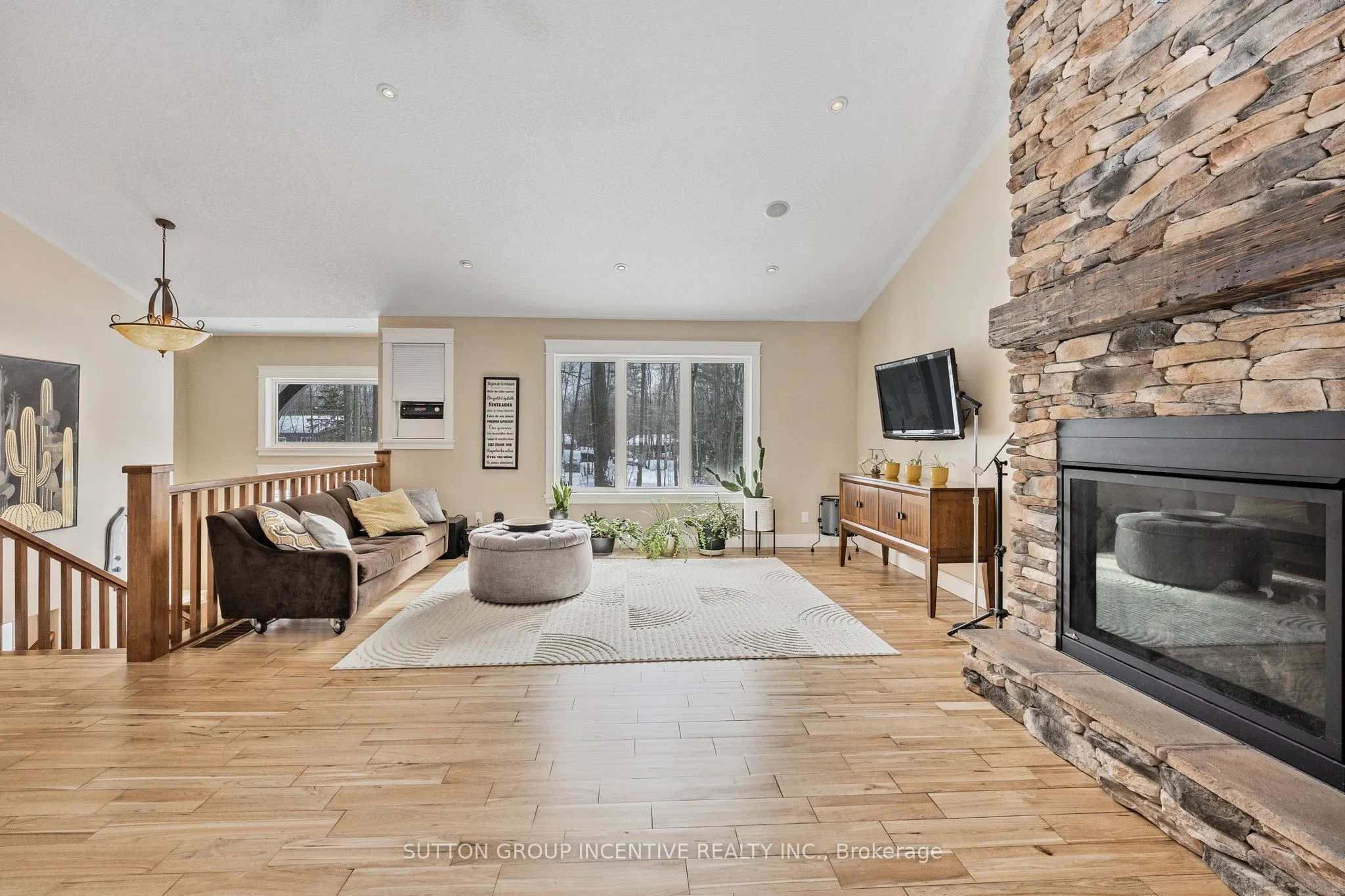 48 Tall Pines Drive
