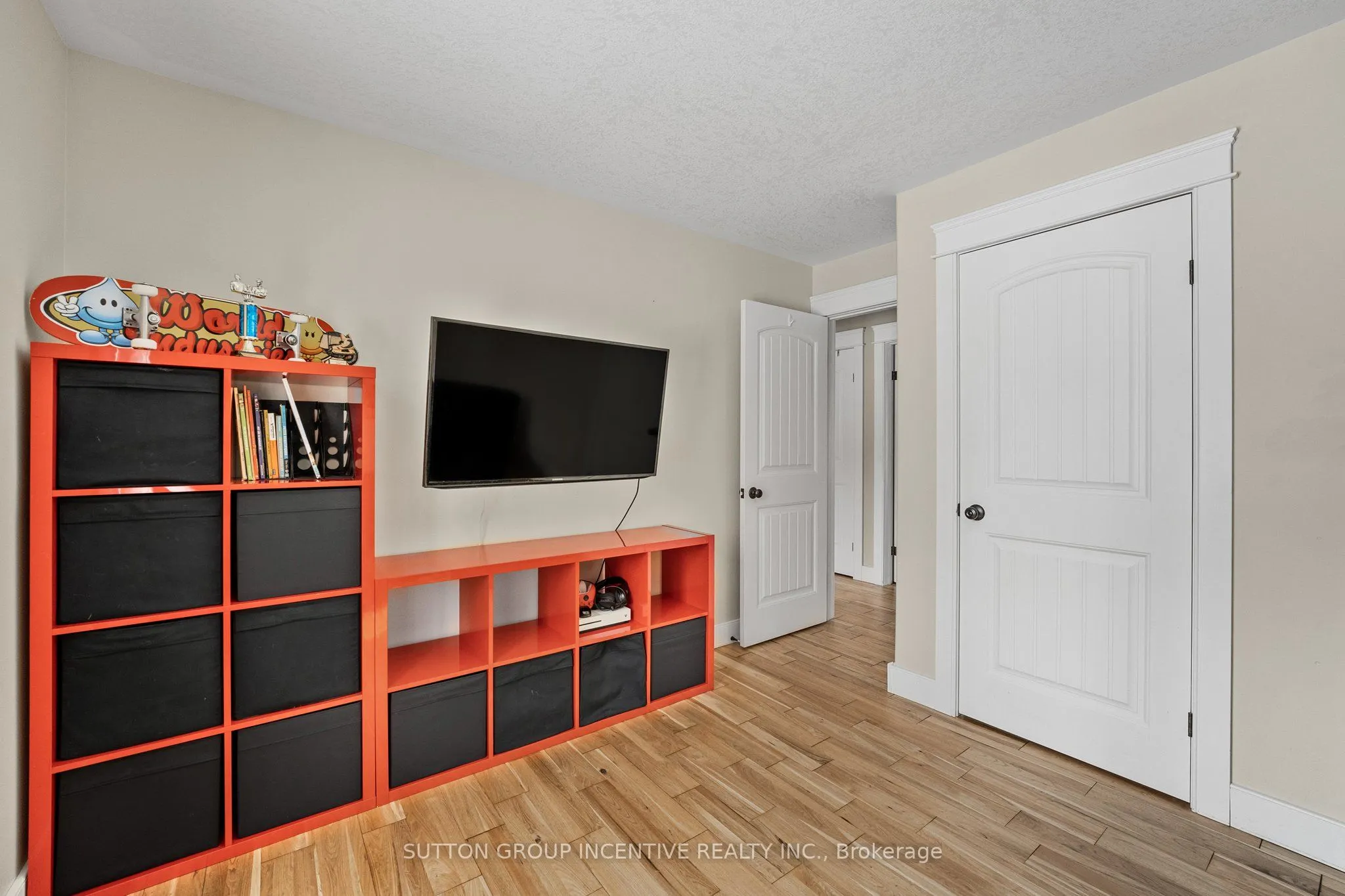 48 Tall Pines Drive