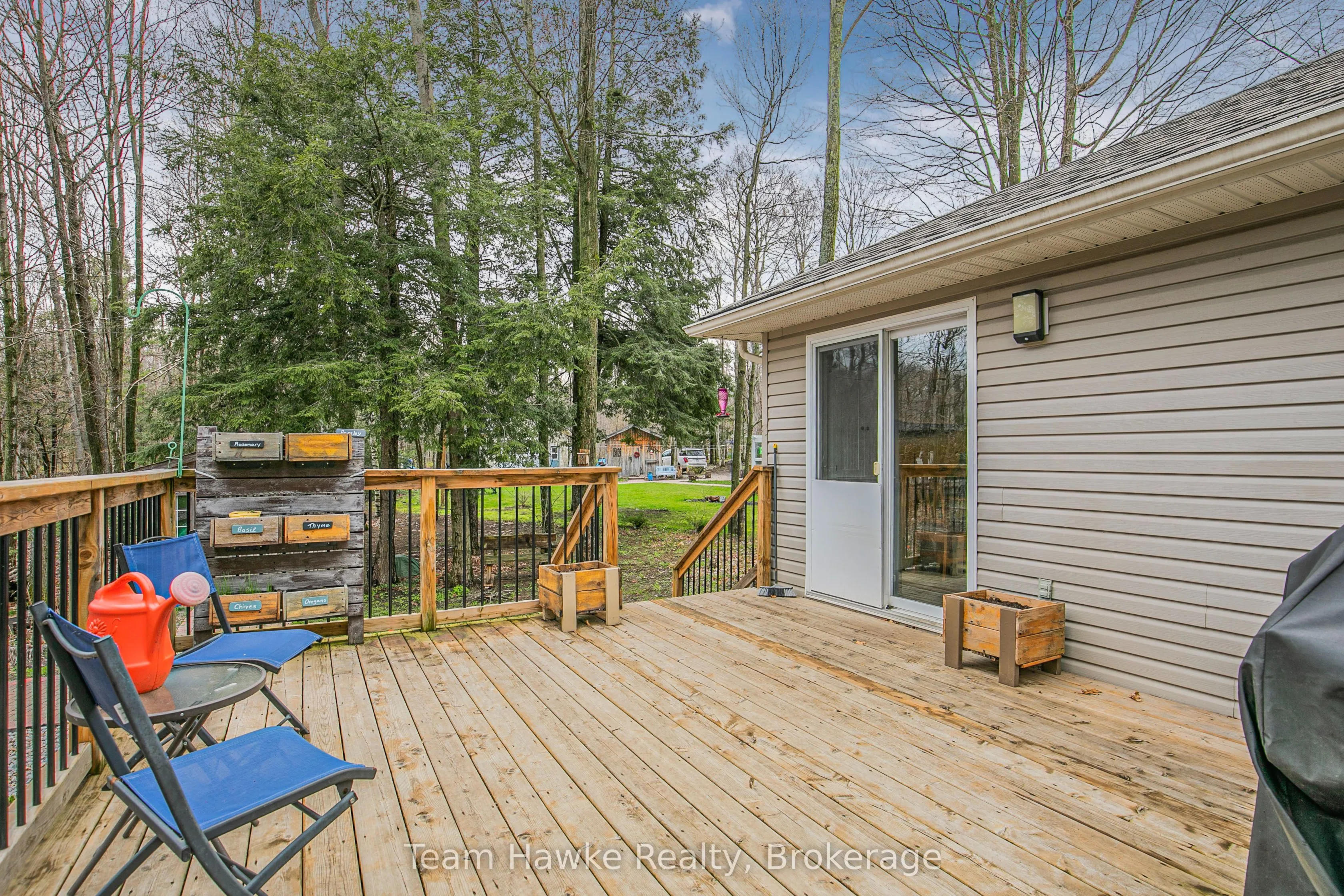 22 LAURIER Boulevard