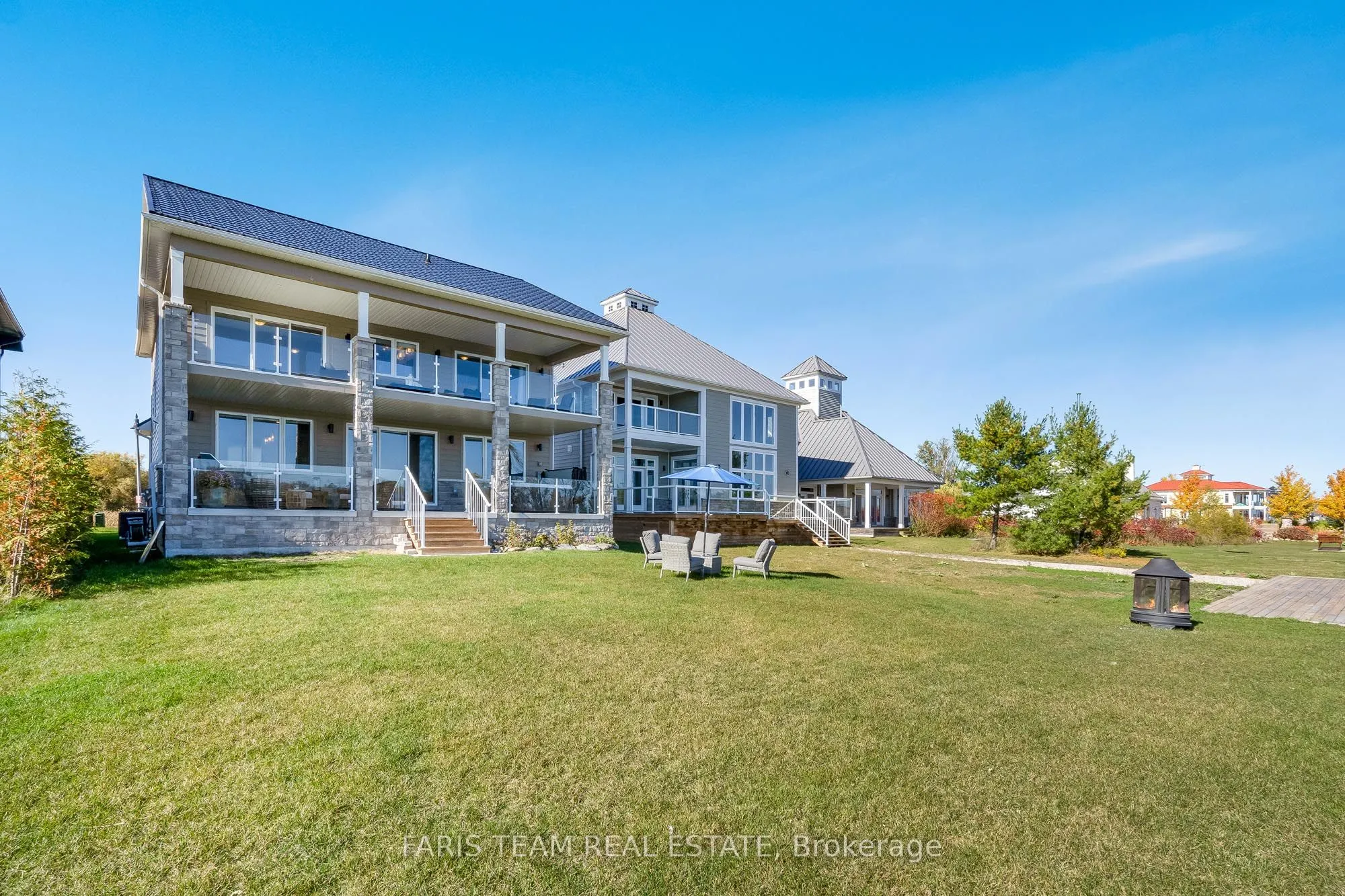 7 Dock Lane