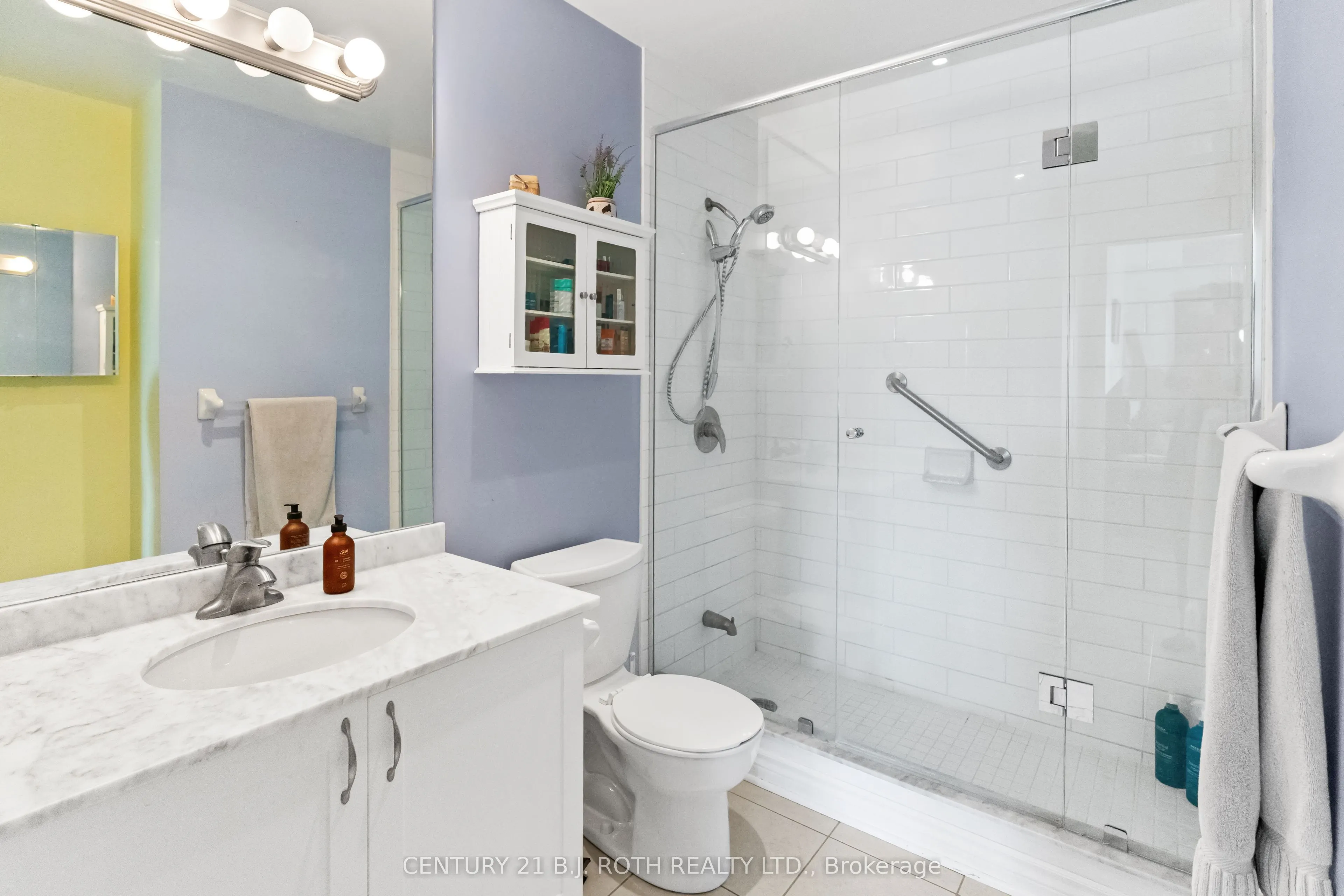 354 Atherley Road #211
