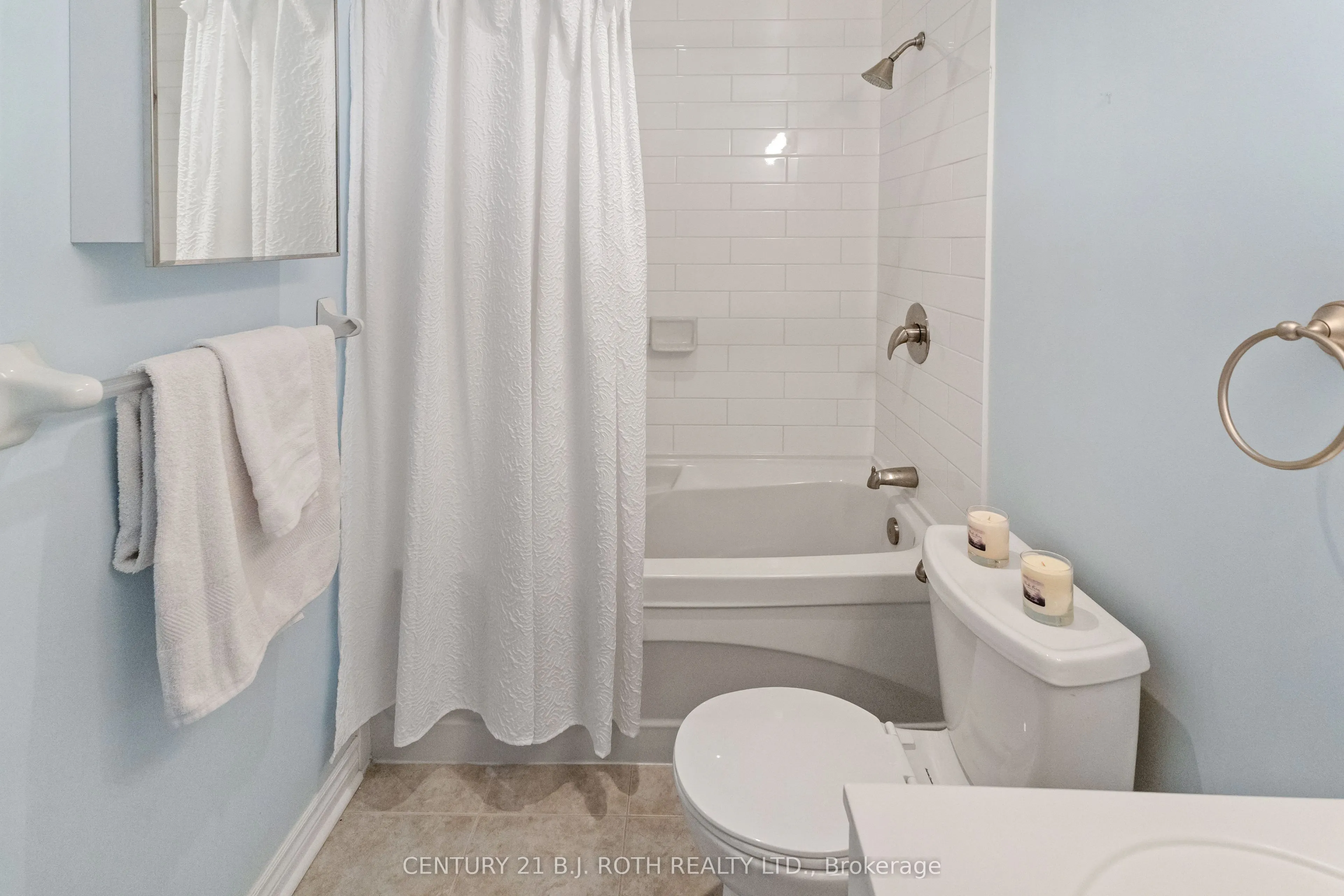 354 Atherley Road #211
