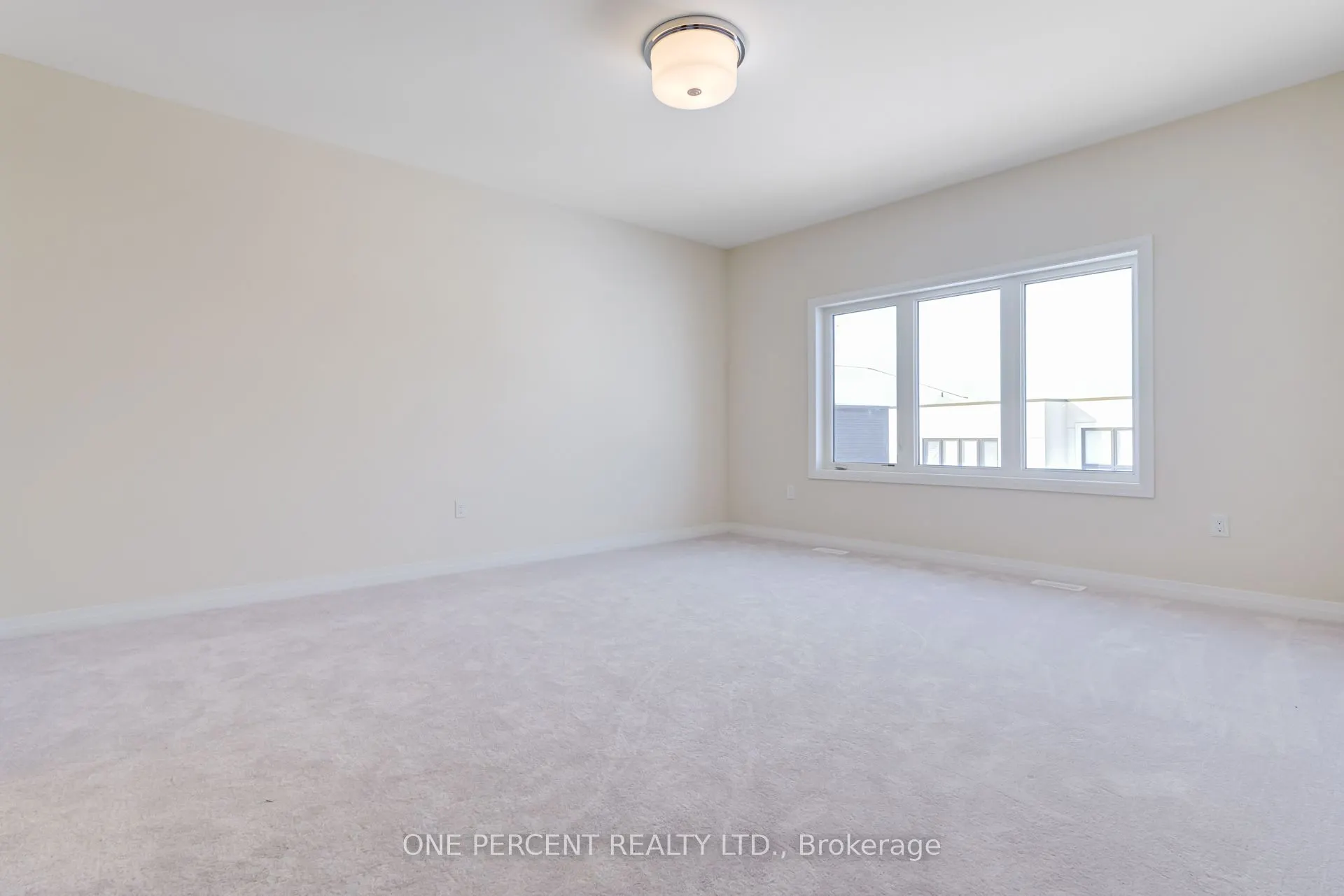 3769 Sunbank Crescent